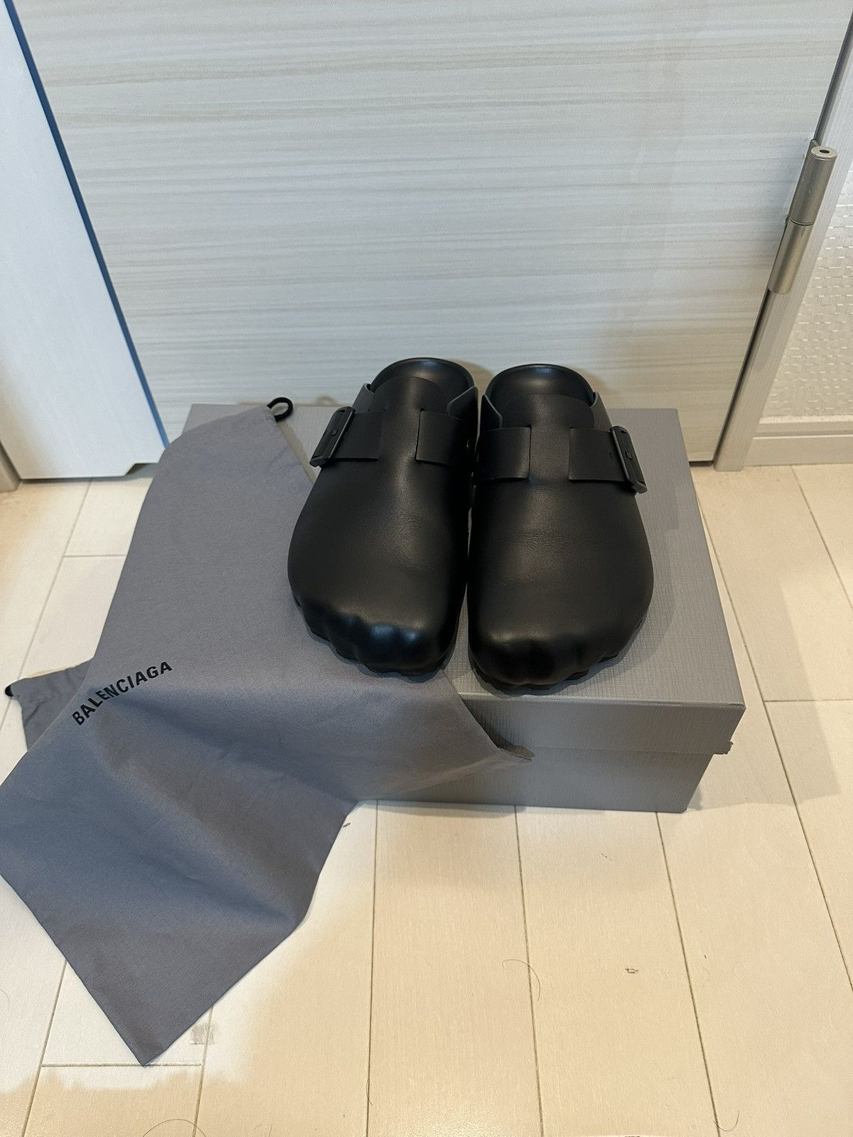 Balenciaga BALENCIAGA Sunday Mules in Black Size US 8.5 / EU 41-42 - 1 Thumbnail