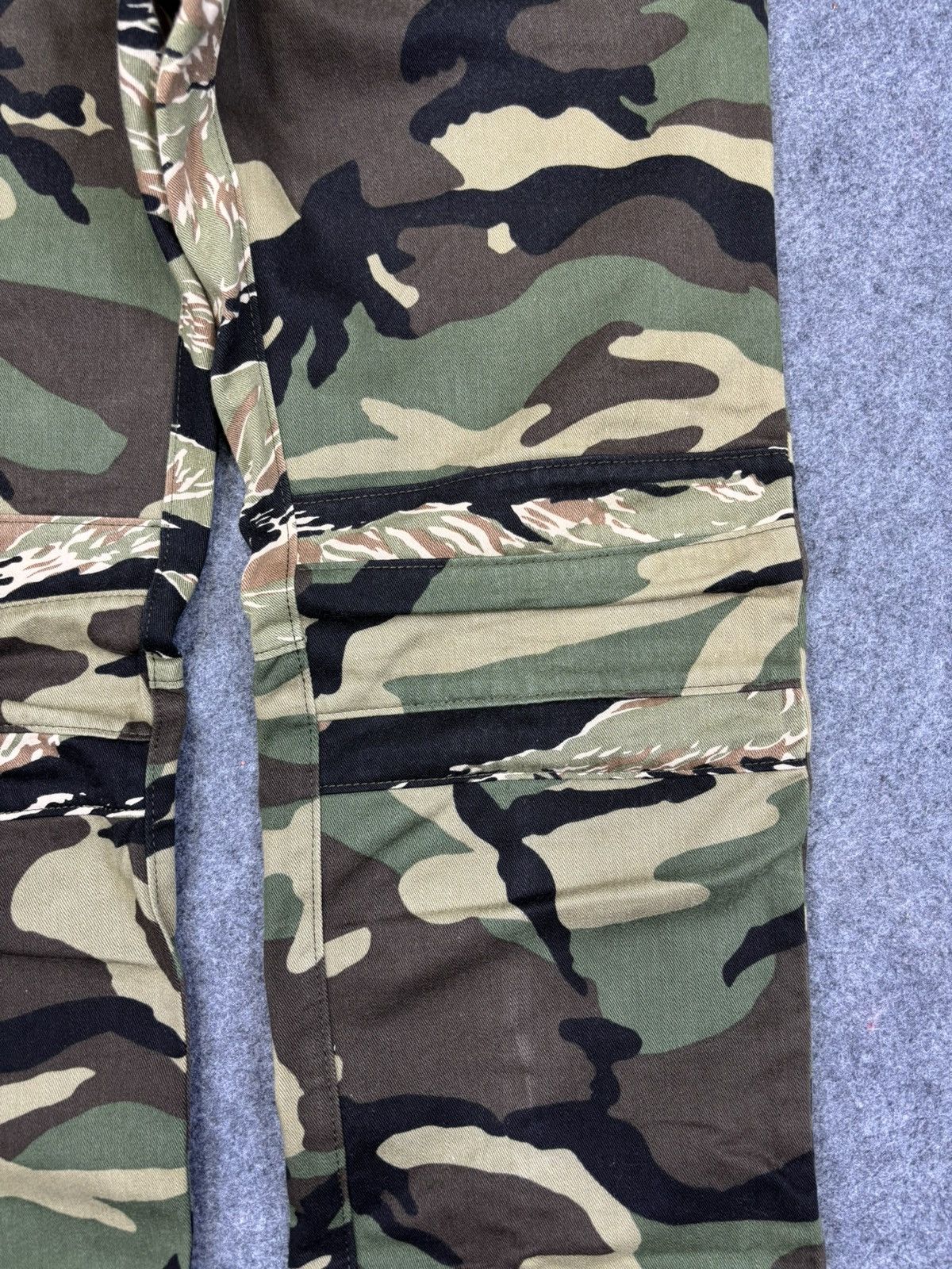 Yohji Yamamoto Yohji Yamamoto TigerStripe Woodland Patchwork Pant F709 Size US 30 / EU 46 - 6 Thumbnail