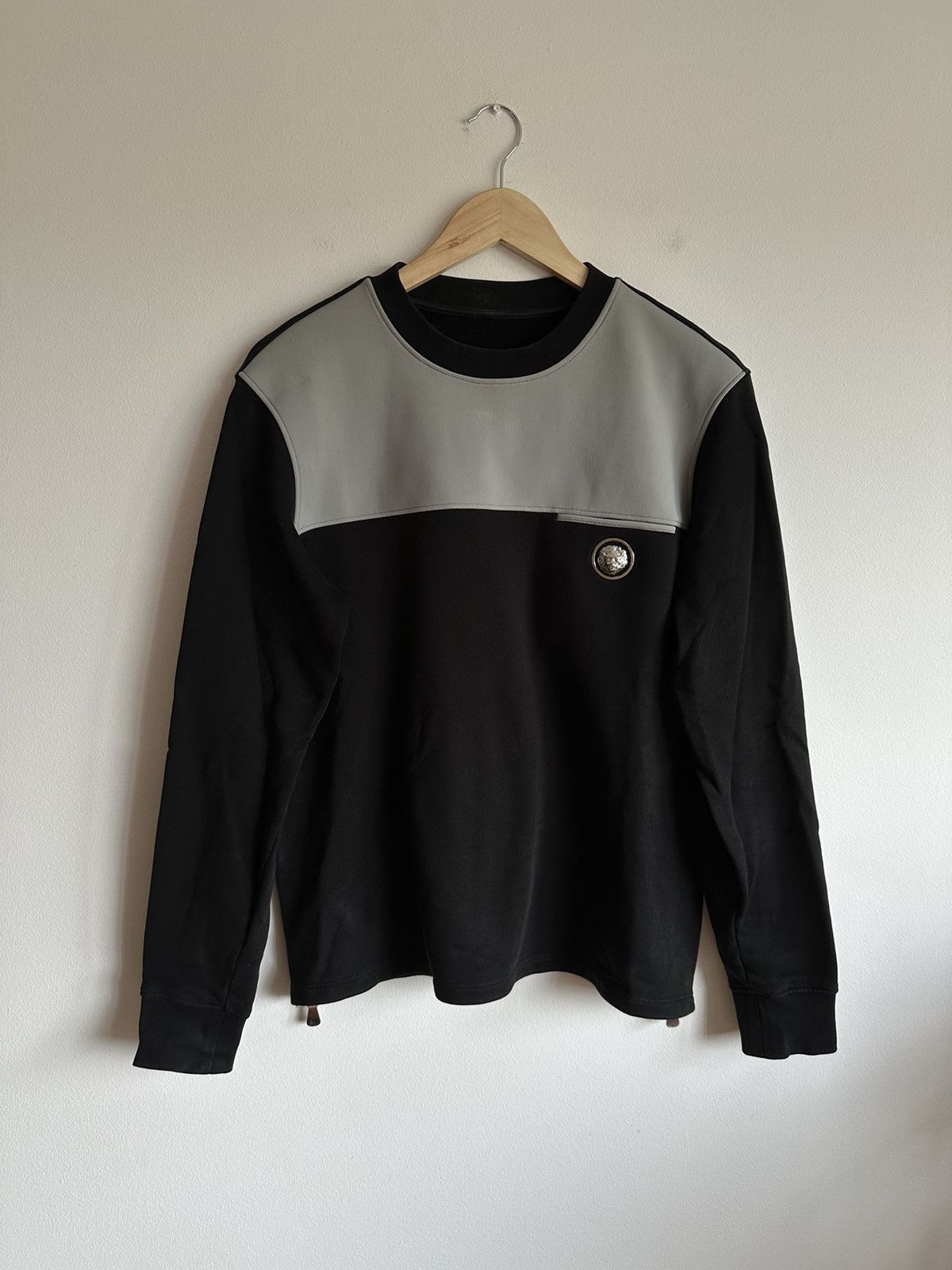 Versace × Versus Versace Gianni Versace Versus sweatshirt metal logo rare designer Size US S / EU 44-46 / 1 - 1 Thumbnail