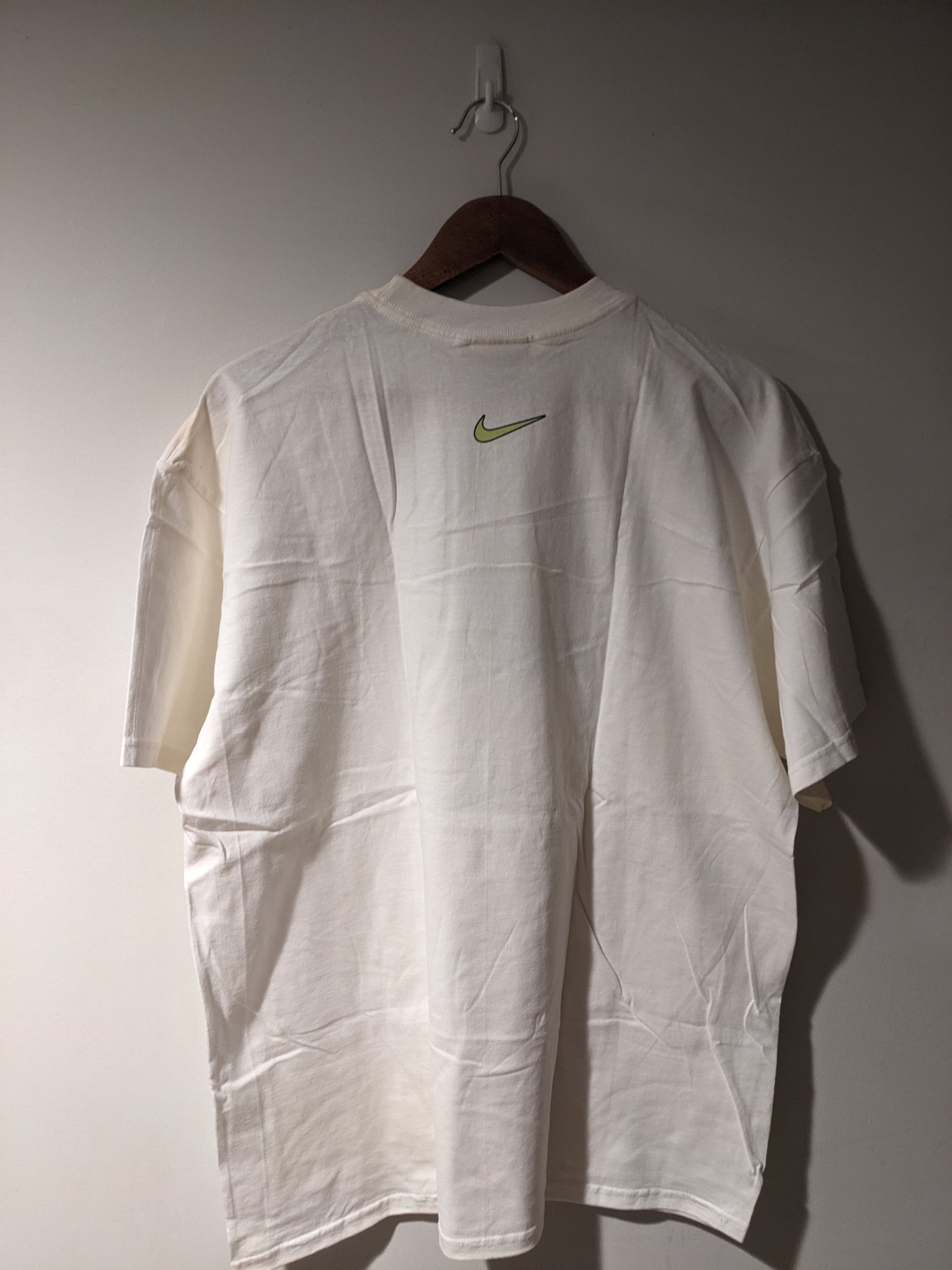 Nike × Vintage Vintage 90s Nike Arch Swoosh White Large T-Shirt Size US L / EU 52-54 / 3 - 10 Thumbnail