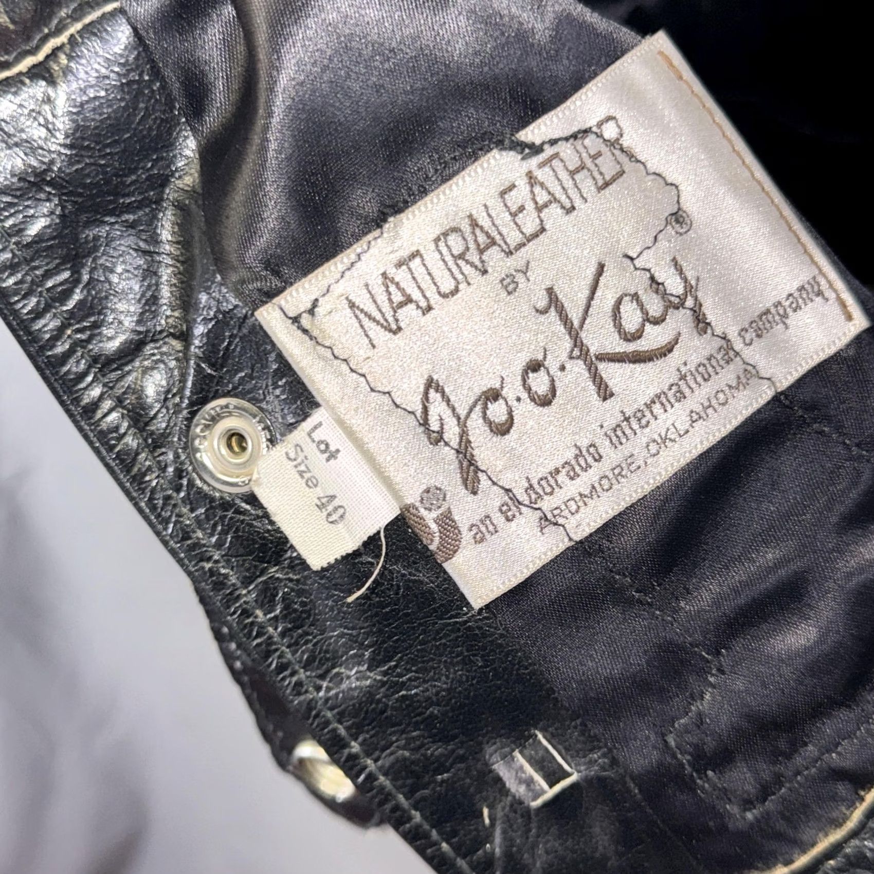 Harley Davidson Harley-Davidson Leather Vest Womens 40 Black Concho Tie Biker Patches Motorcycle Vest Women Motorcycle USA Patch Embroidered Bar & Shield Size S / US 4 / IT 40 - 6 Thumbnail
