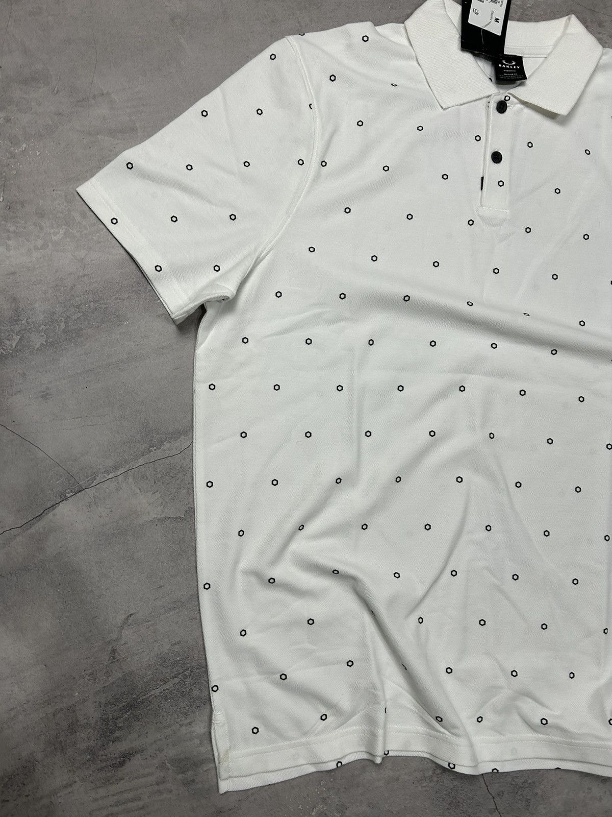 Oakley × Vintage Vintage Oakley Monogram T shirt polo Size US M / EU 48-50 / 2 - 2 Thumbnail