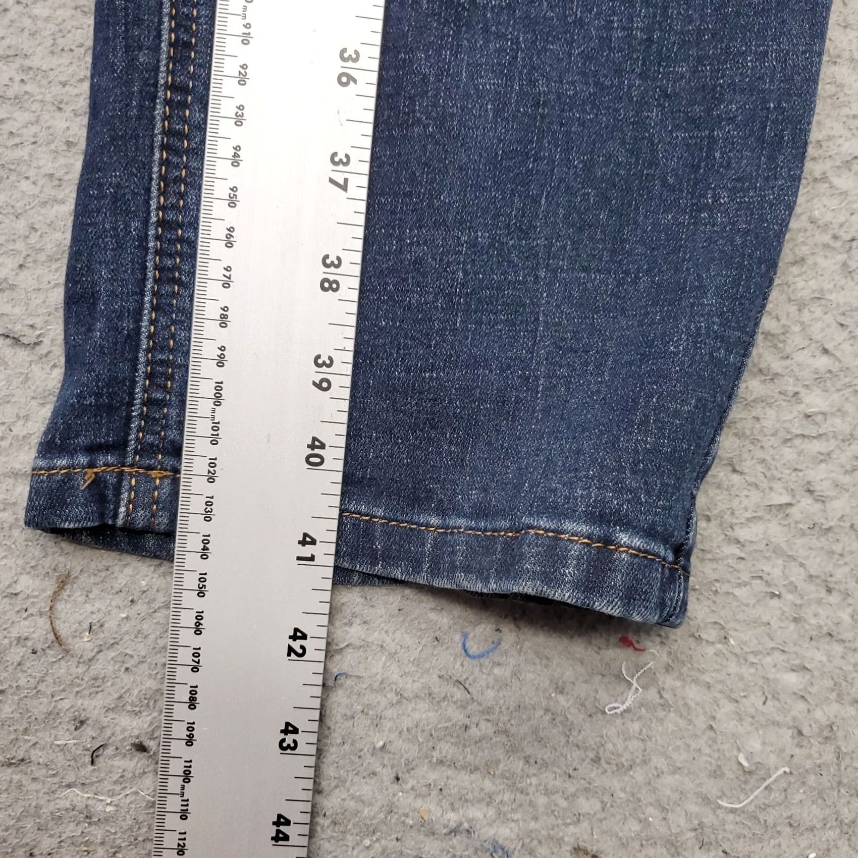 Vintage Fashion Jeans Mens 38 Blue Denim Regular Fit Whiskered Dark Wash Straight Leg Jeans Size US 38 / EU 54 - 5 Thumbnail