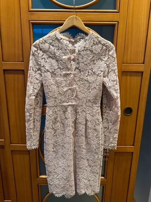 Valentino Valentino Light pink lace dress Size S / US 4 / IT 40 - 3 Thumbnail