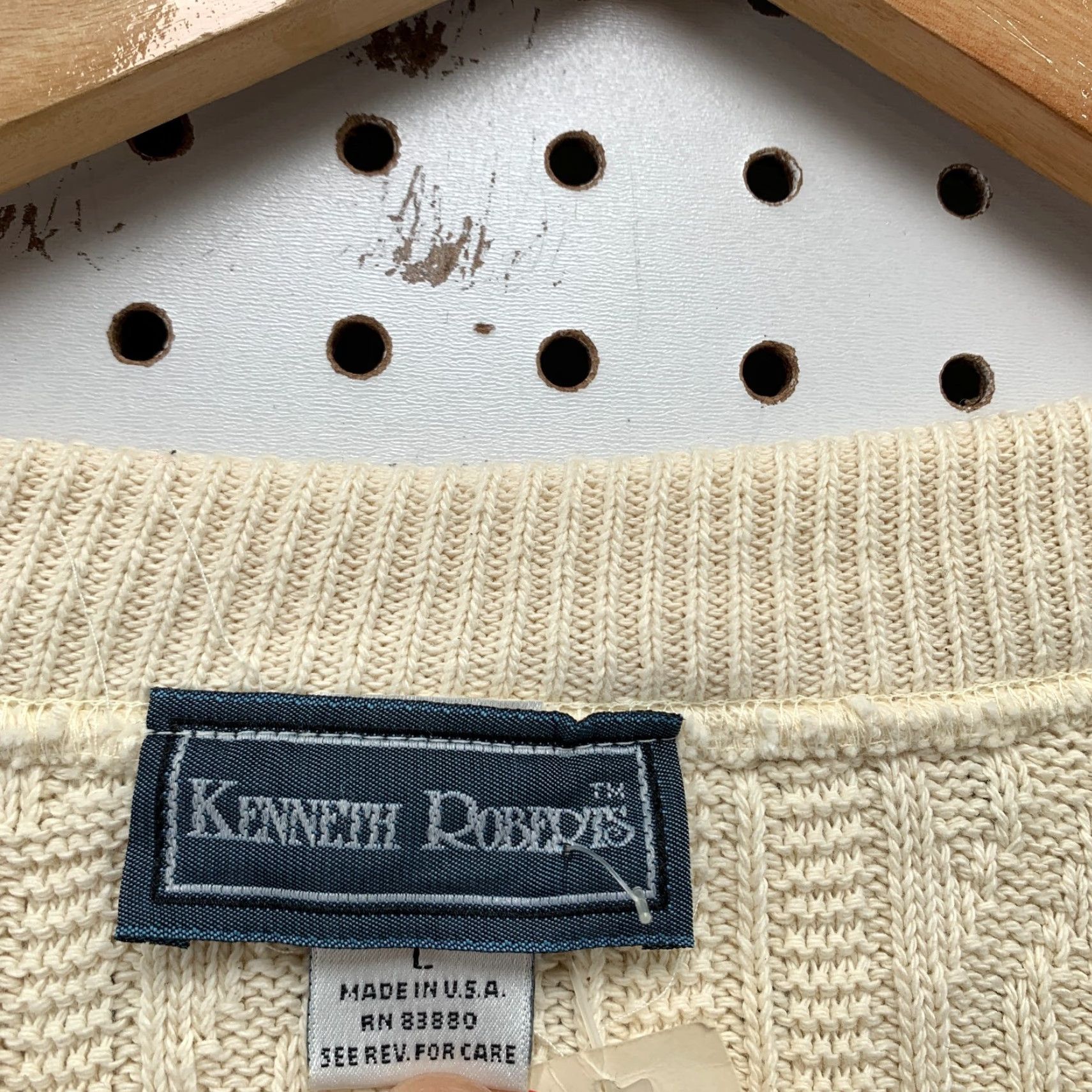 Vintage VINTAGE Kenneth Roberts Cardigan Sweater Mens L Ivory USA 1950s 60s Dad Button Knit Crew NYT? Size US L / EU 52-54 / 3 - 7 Thumbnail