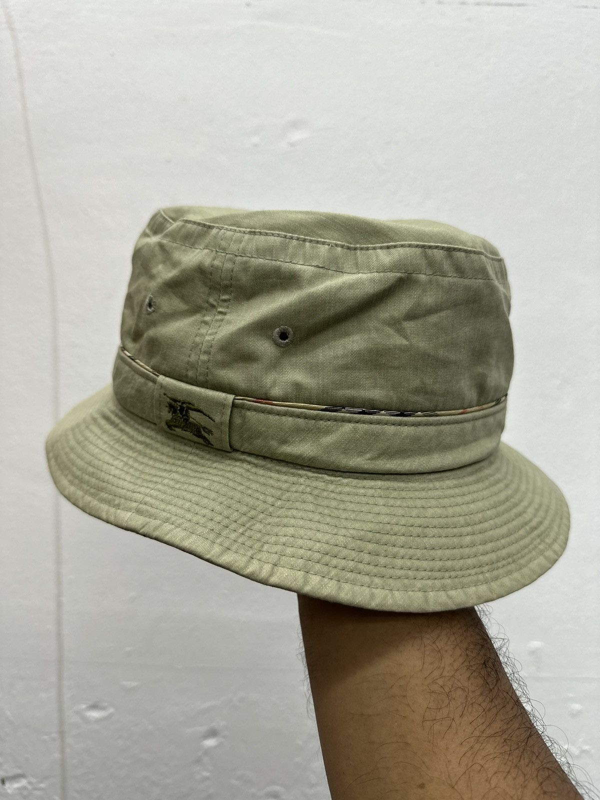 Burberry 90’s Burberrys Nova Check Bucket Hat Size ONE SIZE - 2 Thumbnail