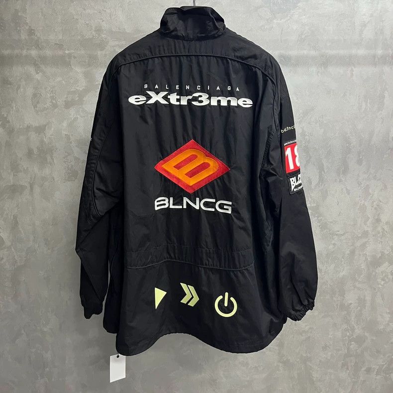 Balenciaga Balenciaga latest black casual letter logo printed stand up Size US S / EU 44-46 / 1 - 6 Thumbnail