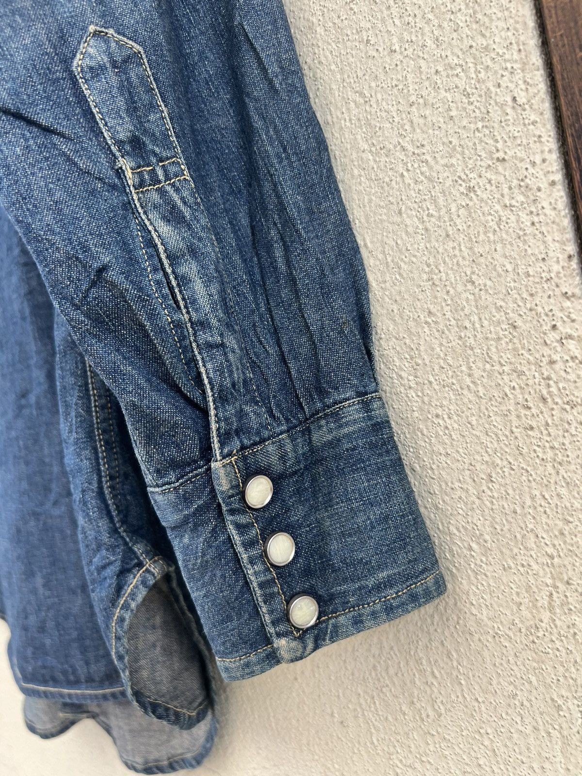 Levi's Vintage Clothing Vintage 1998 LVC Levi’s Big E Muddy Denim Western Shirt Size US M / EU 48-50 / 2 - 19 Thumbnail