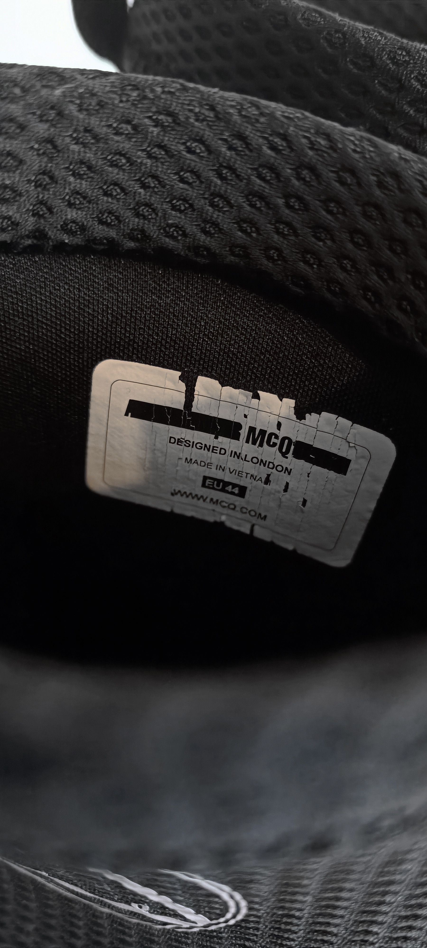 Alexander McQueen × McQ Alexander McQueen McQ Alexander McQueen Men's Hikaru Trainers 'Black' DS Size US 11 / EU 44 - 15 Thumbnail
