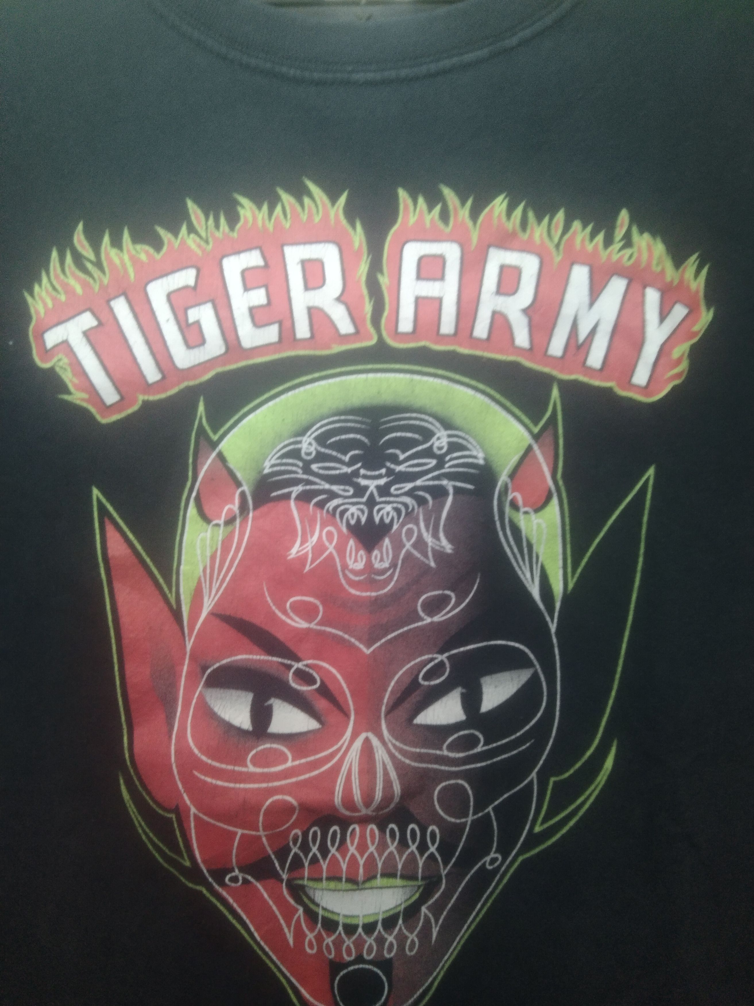 Band Tees × Vintage Vintage Tiger Army tee Size US M / EU 48-50 / 2 - 4 Thumbnail