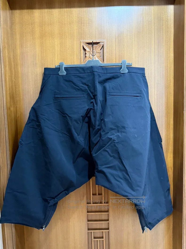 Acronym Acronym size M pantskirt Size US 34 / EU 50 - 2 Thumbnail