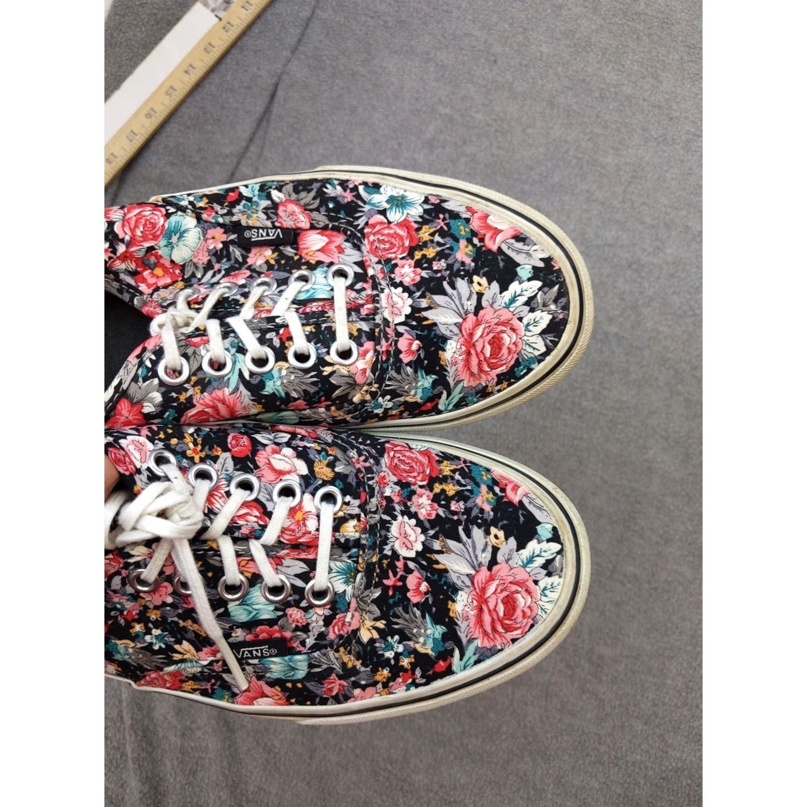 Vans Vans Shoes Mens Size 8.5 Womens 10 Black Floral Canvas Low Top Lace Up Skate Size M / US 6-8 / IT 42-44 - 5 Thumbnail