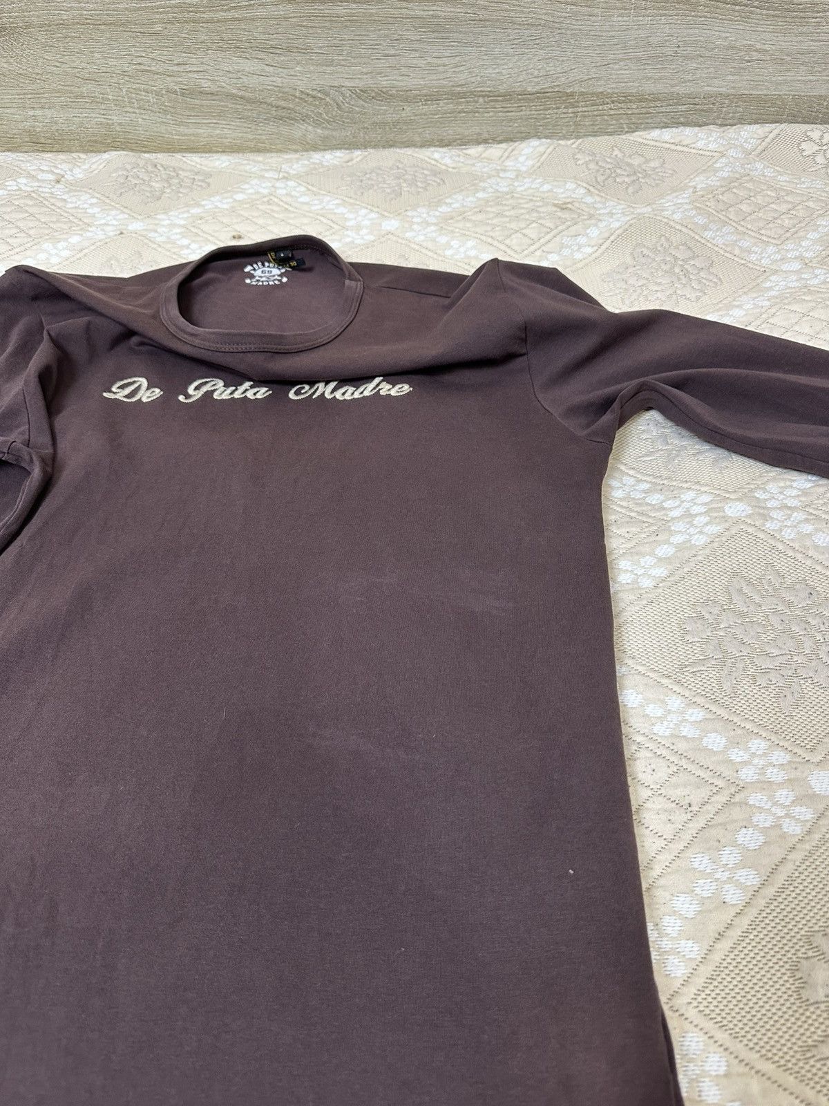 Vintage 🔥 DE PUTA MADRE GIGOLO LATINO Rare Long Sleeve Tee Shirt Y2K Size US L / EU 52-54 / 3 - 5 Thumbnail