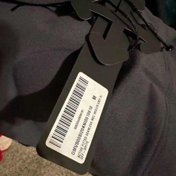 Off-White OFF-WHITE™ T shirt Lead M Size US M / EU 48-50 / 2 - 12 Thumbnail