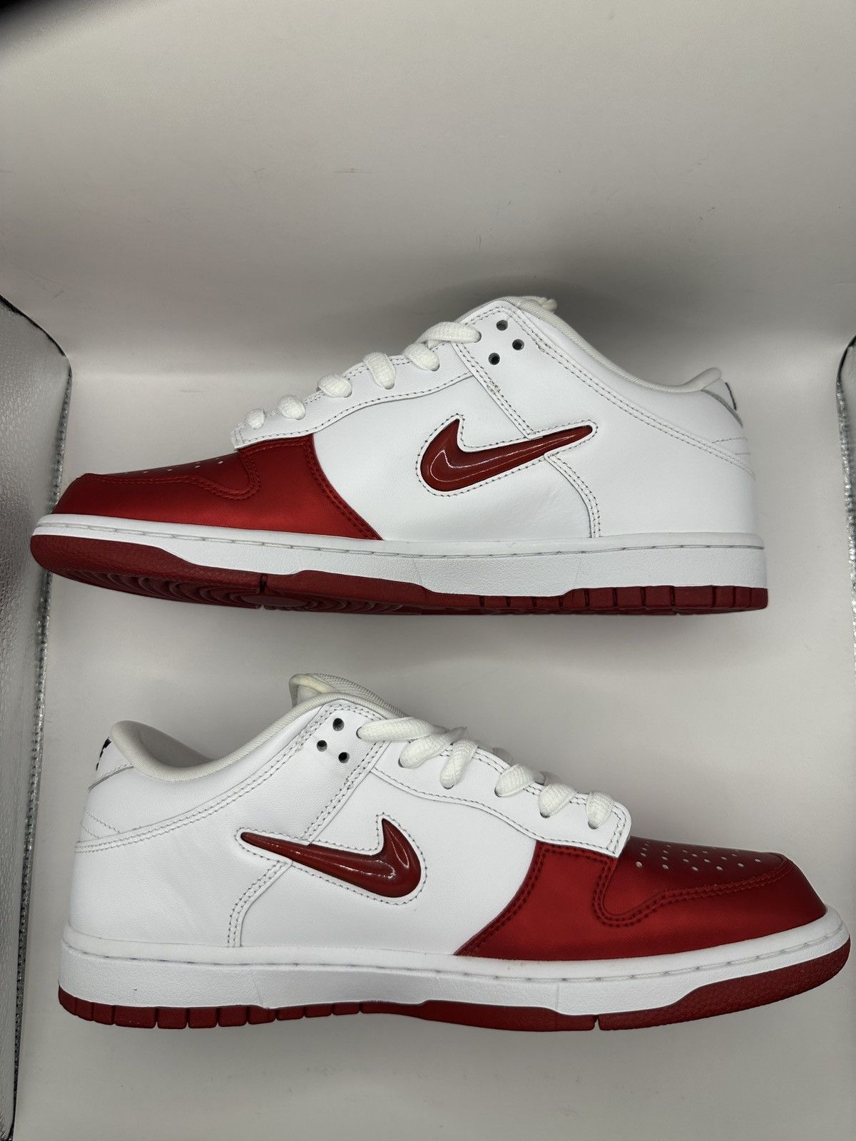 Nike SB Nike SB Dunk Low Supreme Jewel Swoosh Size US 10.5 / EU 43-44 - 9 Thumbnail
