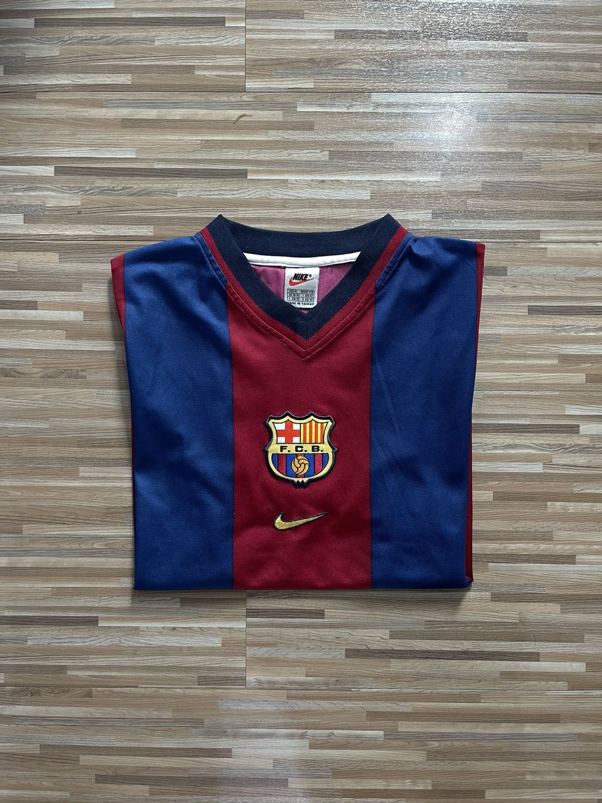 Nike FC Barcelona 1998-00 Home Shirt Jersey Vintage
