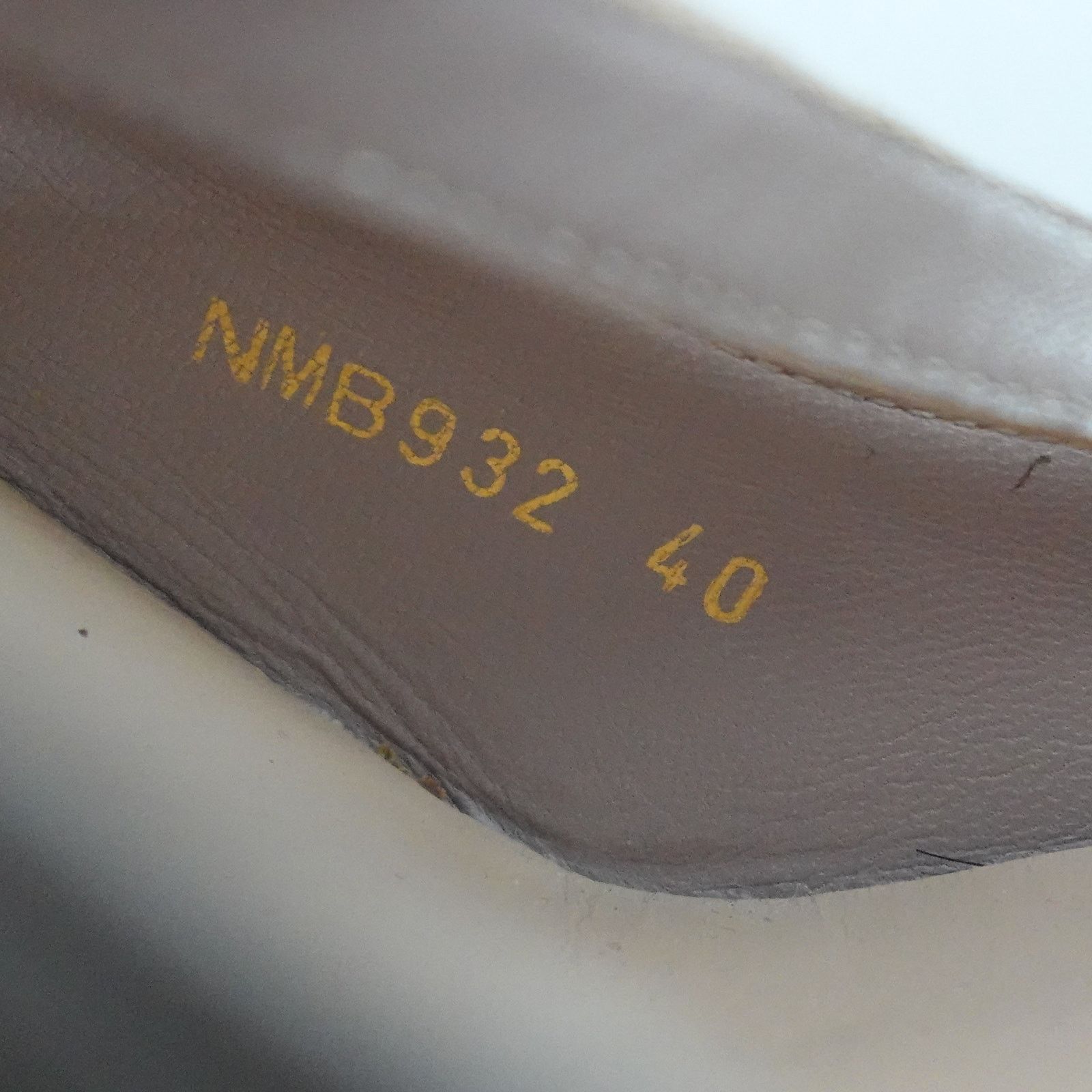 Valentino Valentino Beige Nude Nappa Gold Rockstud Cross Strap Pumps Size US 10 / IT 40 - 16 Thumbnail