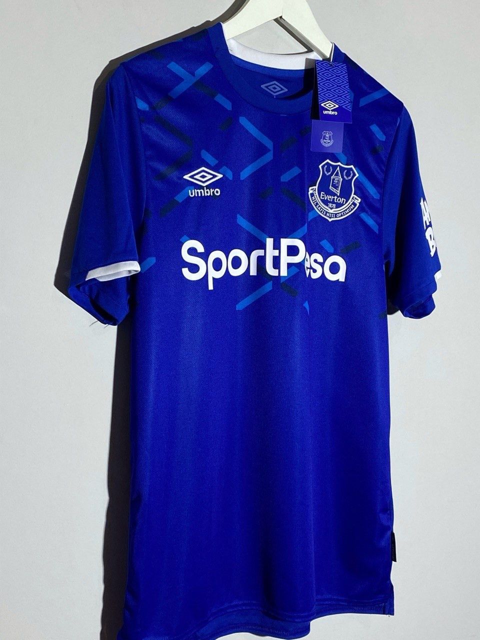 Umbro Umbro Everton Home 2019/20 Football Shirt Soccer Jersey Size US M / EU 48-50 / 2 - 3 Thumbnail