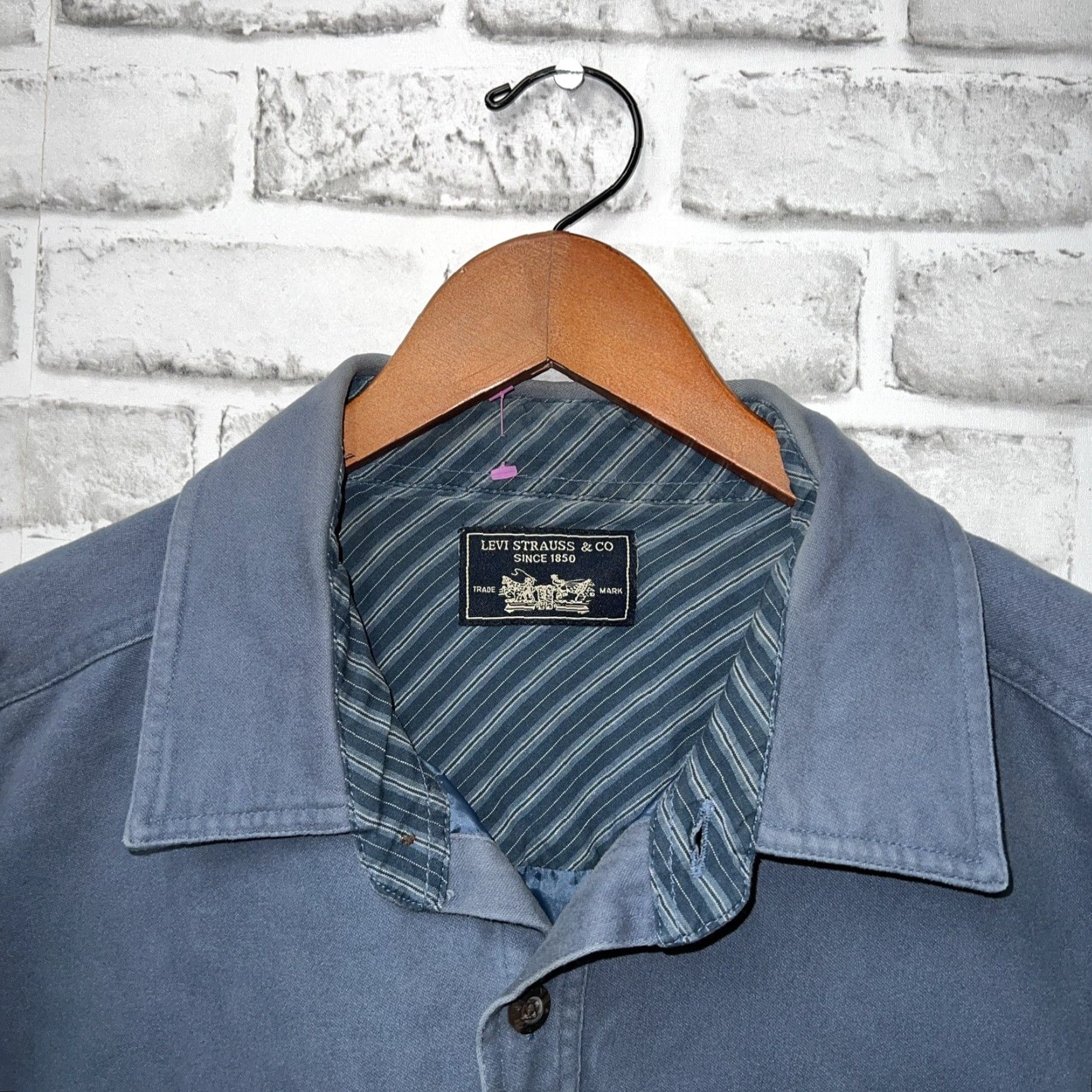 Levi's VINTAGE Levi's Button-Up Shacket Mens XL Blue Flannel Solid Long Sleeve Missing 2 Buttons Size US XL / EU 56 / 4 - 3 Thumbnail