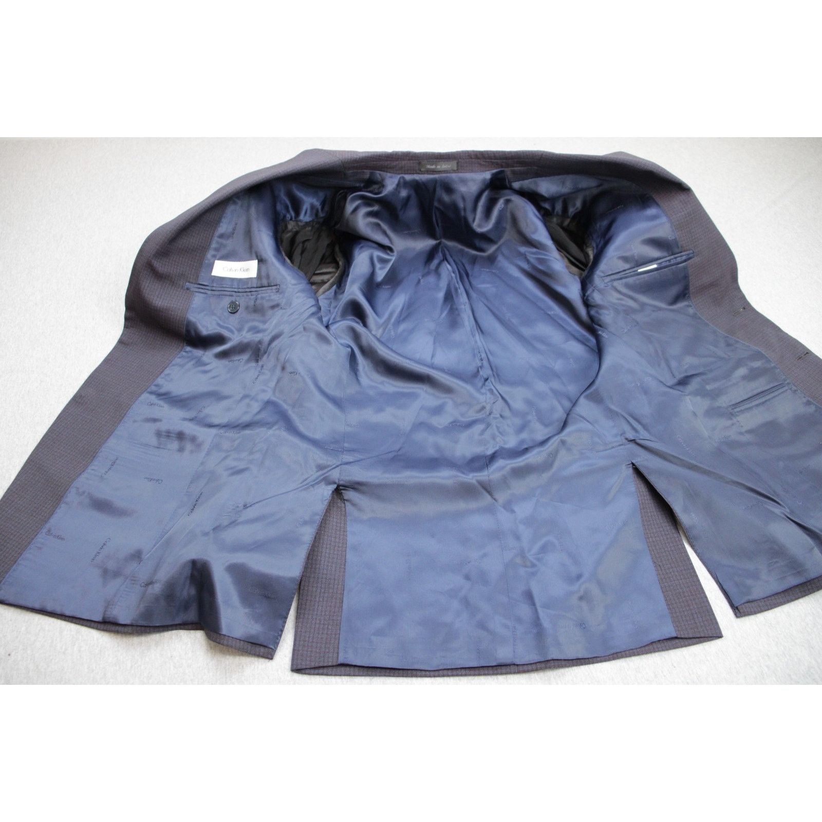 Calvin Klein Calvin Klein Blazer Mens Size 38R Check 100% Wool 2 Button Size 38R - 4 Thumbnail