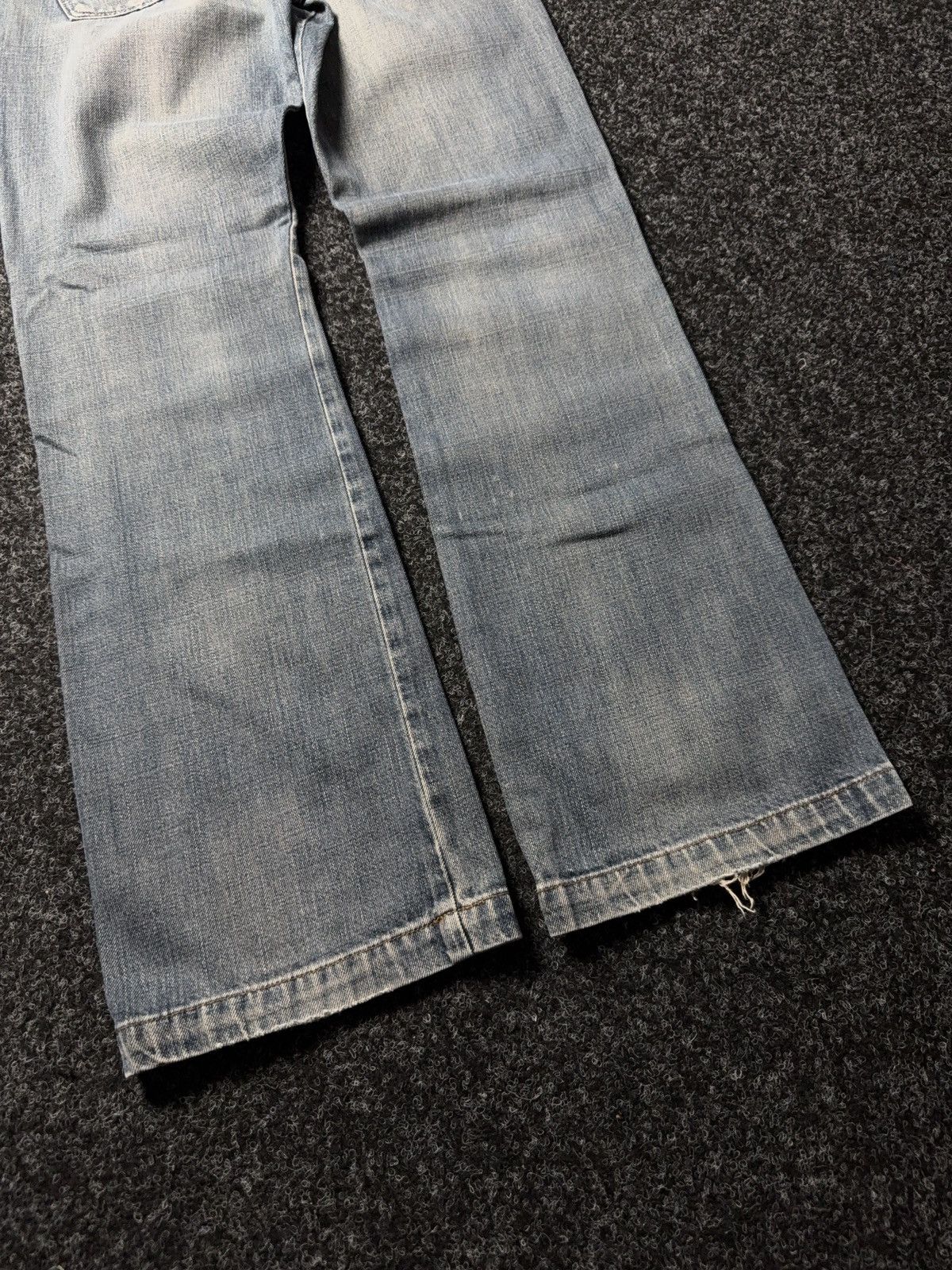 Wrangler Archive 90s Wrangler DAYTON Distressed Faded Bootcut Jeans Size US 32 / EU 48 - 15 Thumbnail