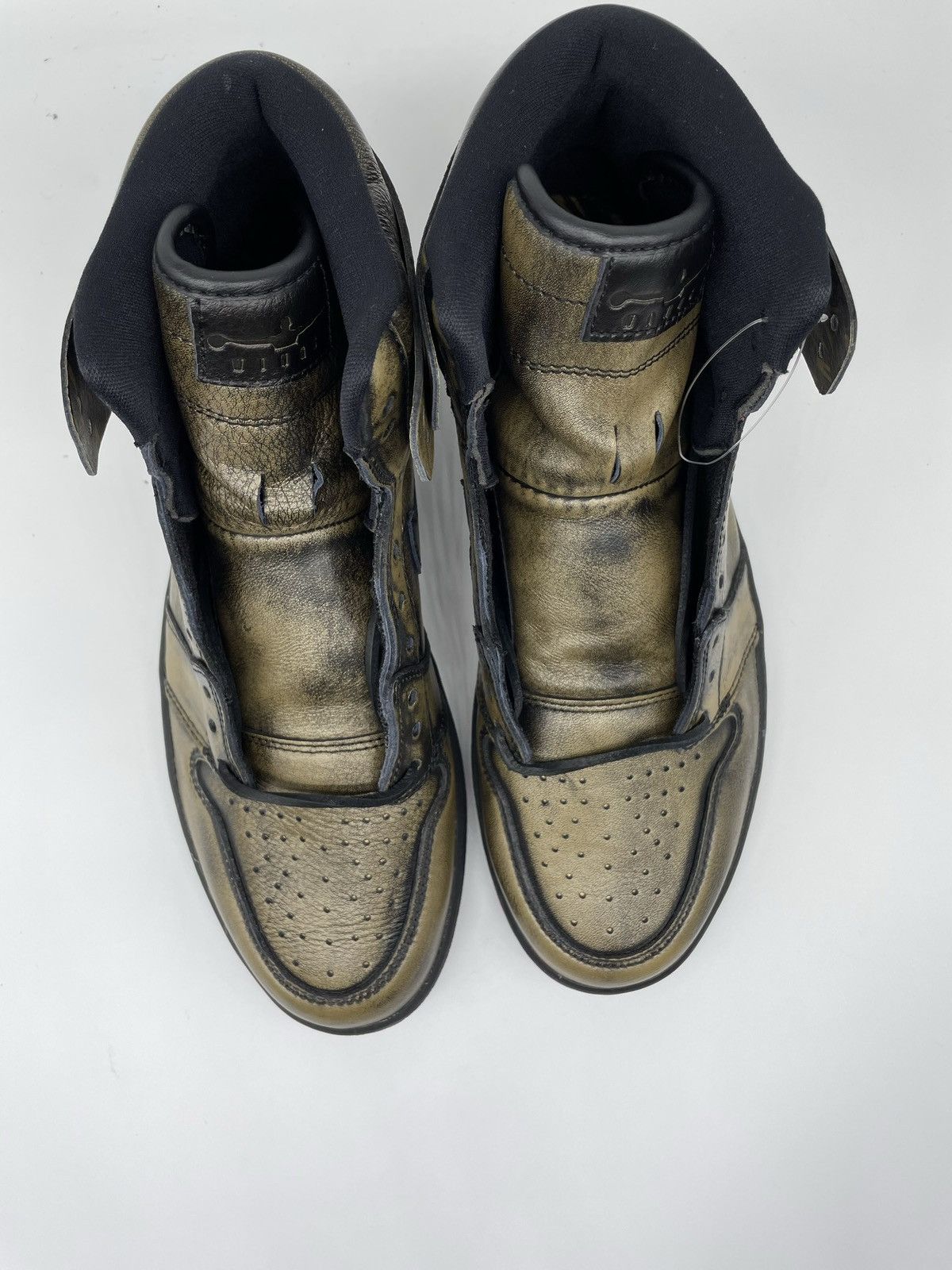 Nike Air Jordan Retro 1 OG High Wings Size US 11 / EU 44 - 10 Thumbnail