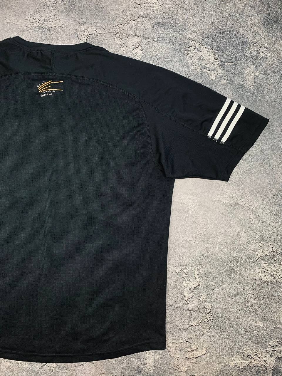 Adidas Share Adidas Real Madrid CF Black Training Soccer Jersey Size US L / EU 52-54 / 3 - 12 Thumbnail