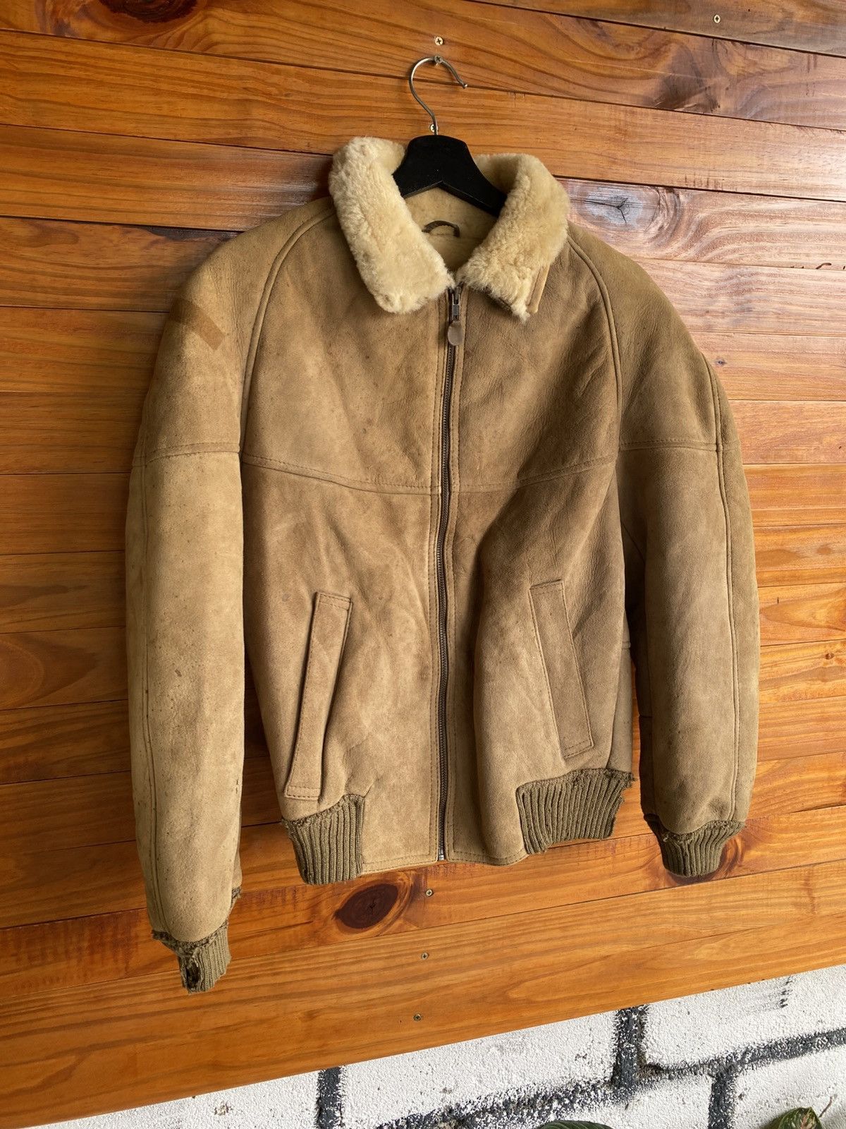 Vintage Vintage New Zealand Made Sheepskin Leather Shearling Flight Size US S / EU 44-46 / 1 - 5 Thumbnail