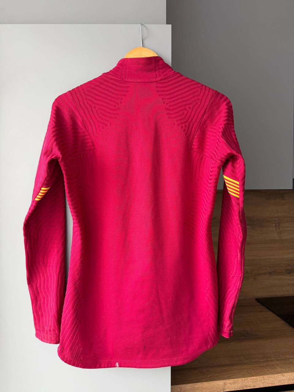 Nike Nike FC Barcelona Long Sleeve Vaporknit Size US S / EU 44-46 / 1 - 4 Thumbnail