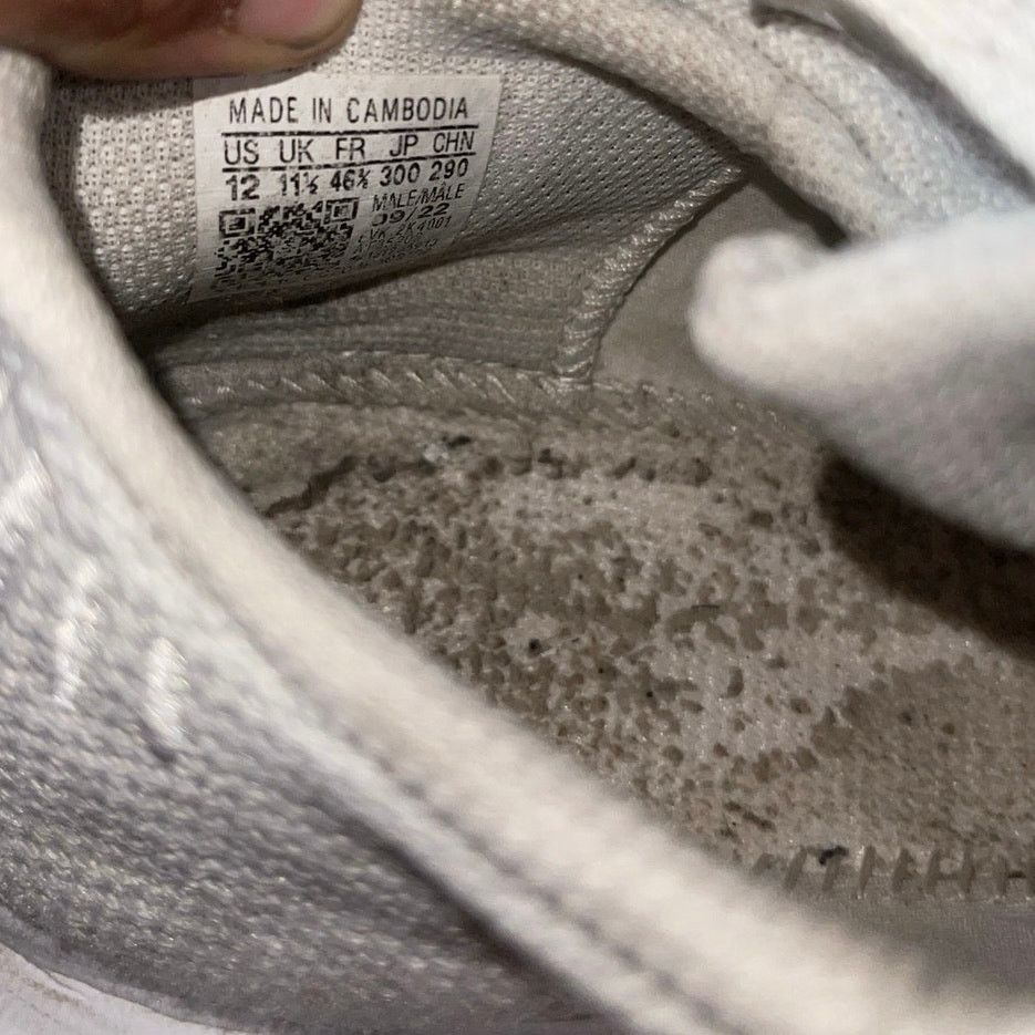 Adidas Swift Run 1.0 White Fleece Knit Running Sneakers Athletic Size US 12 / EU 45 - 4 Thumbnail