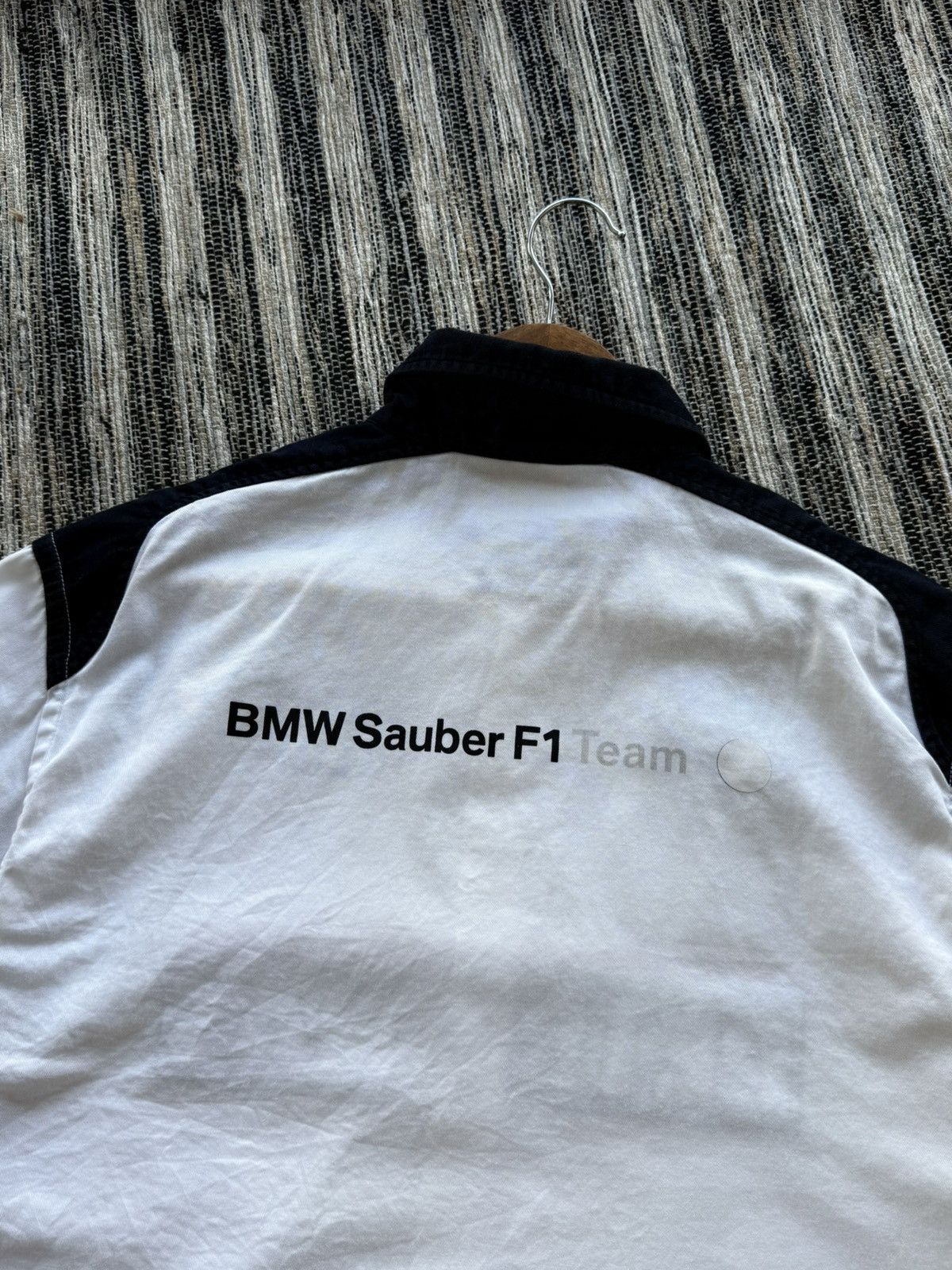 BMW Sauber F1 Team Mens Racing Shirt Petronas SS Button Up