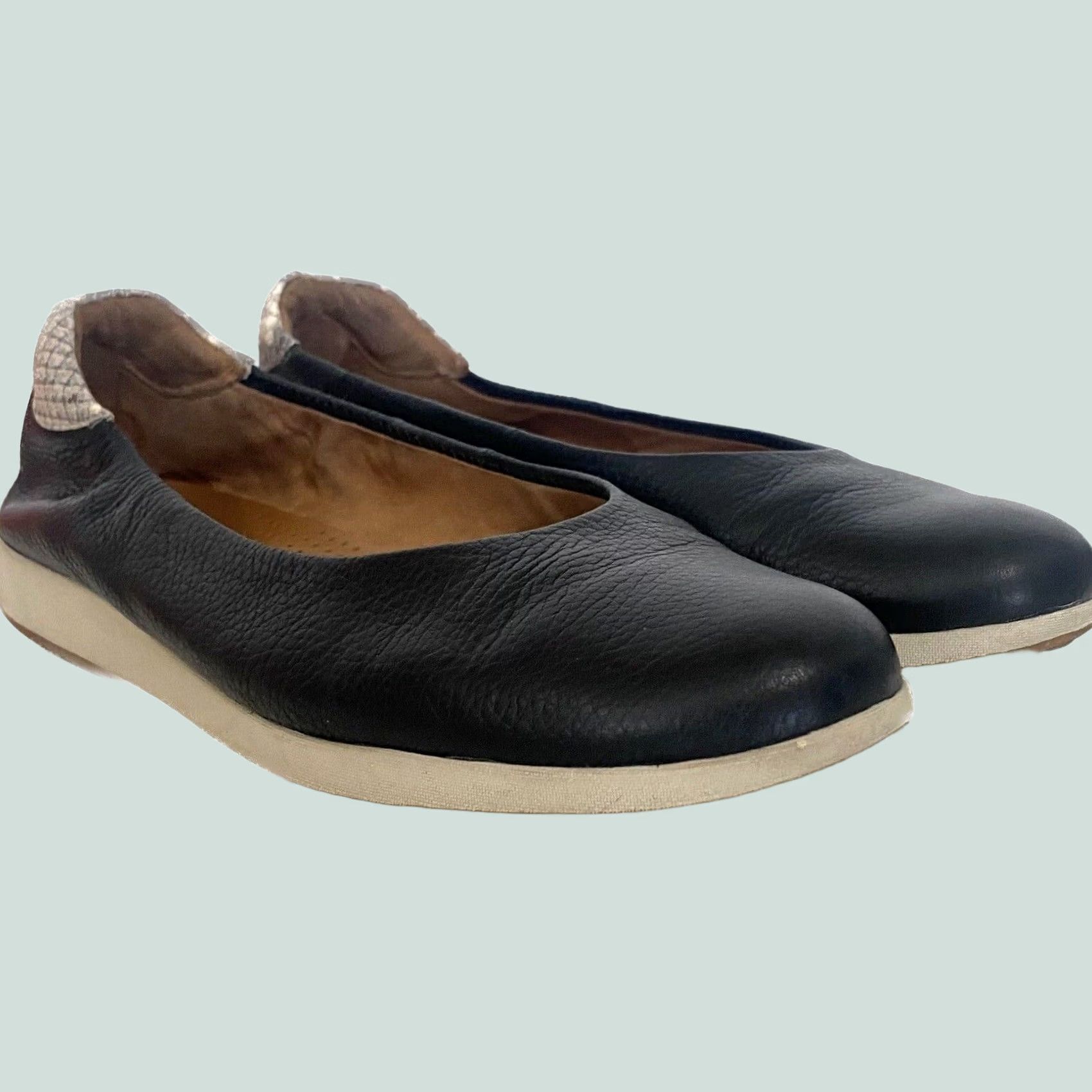 Vintage VINTAGE Caslon Ballet Flats Comfort Black Leather Snakeskin Round Toe Slip On Sz 7.5 Women Flats Slipon 7.5 Black Comfort Caslon Shoes Women Size US 8 / IT 38 - 1 Thumbnail