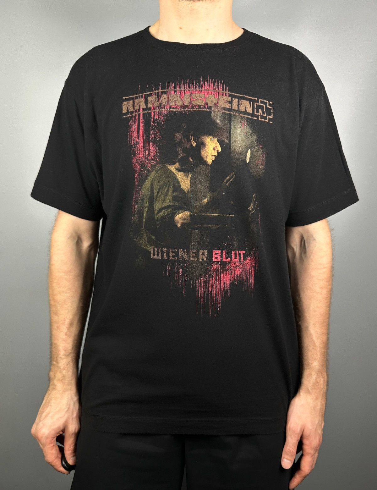 Band Tees Rammstein Wiener Blut Graphic Metal Rock T Shirt Tee Size US XL / EU 56 / 4 - 2 Thumbnail