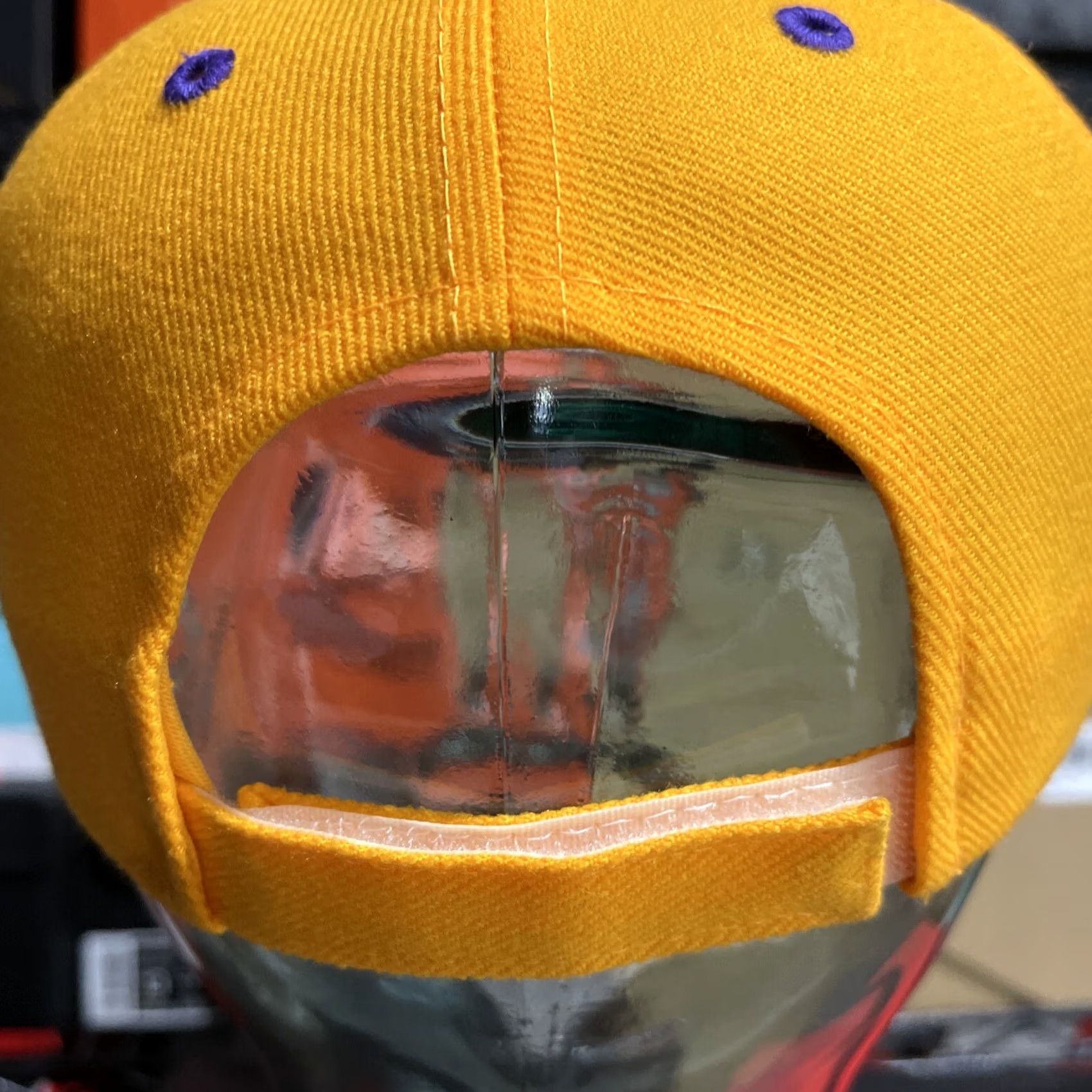 NBA VINTAGE Lakers Hat Los Angeles NBA Adjustable Yellow Size ONE SIZE - 7 Thumbnail
