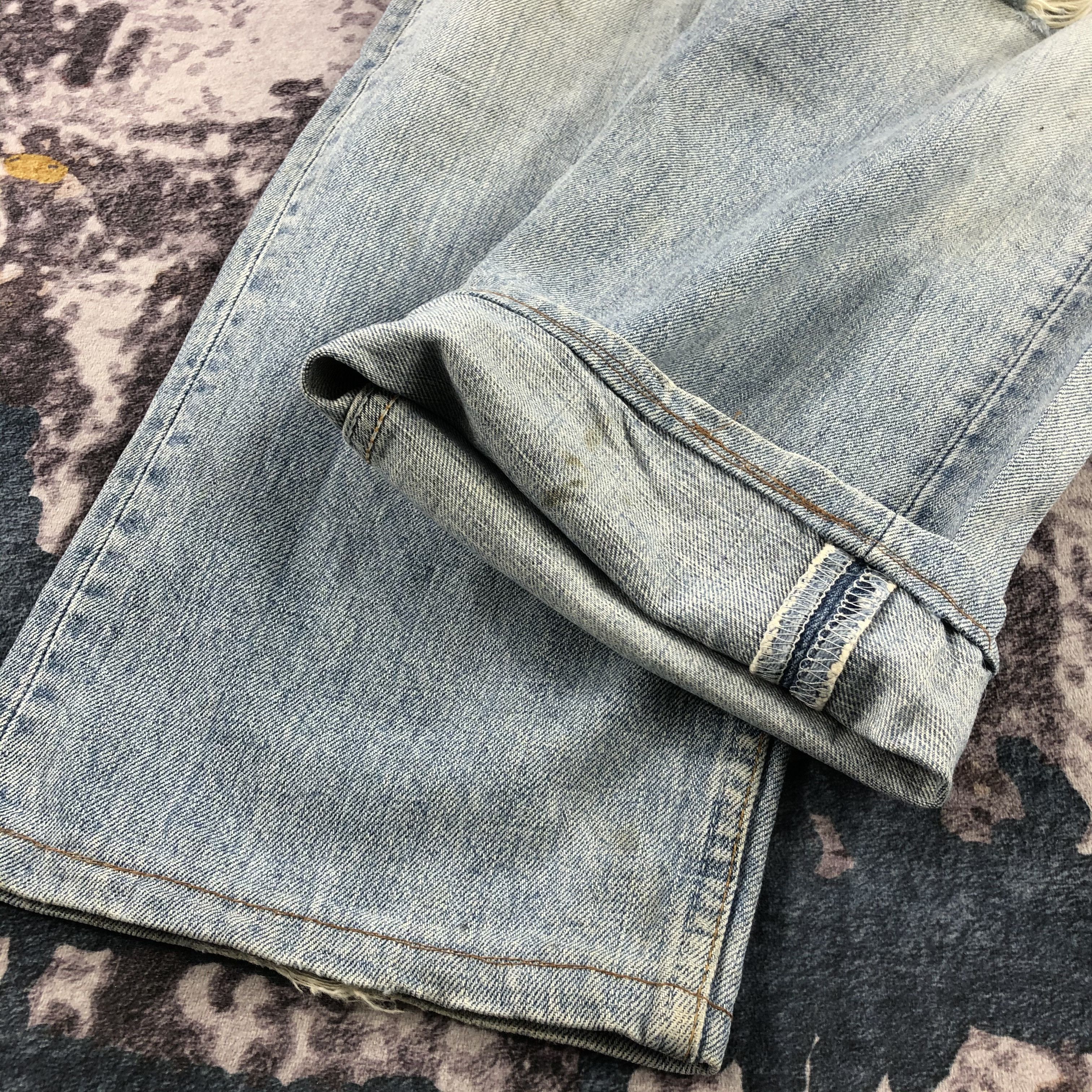 Levi's Vintage 90s Blue Wash Levis 501 Jeans-JM2856 Size US 35 - 7 Thumbnail
