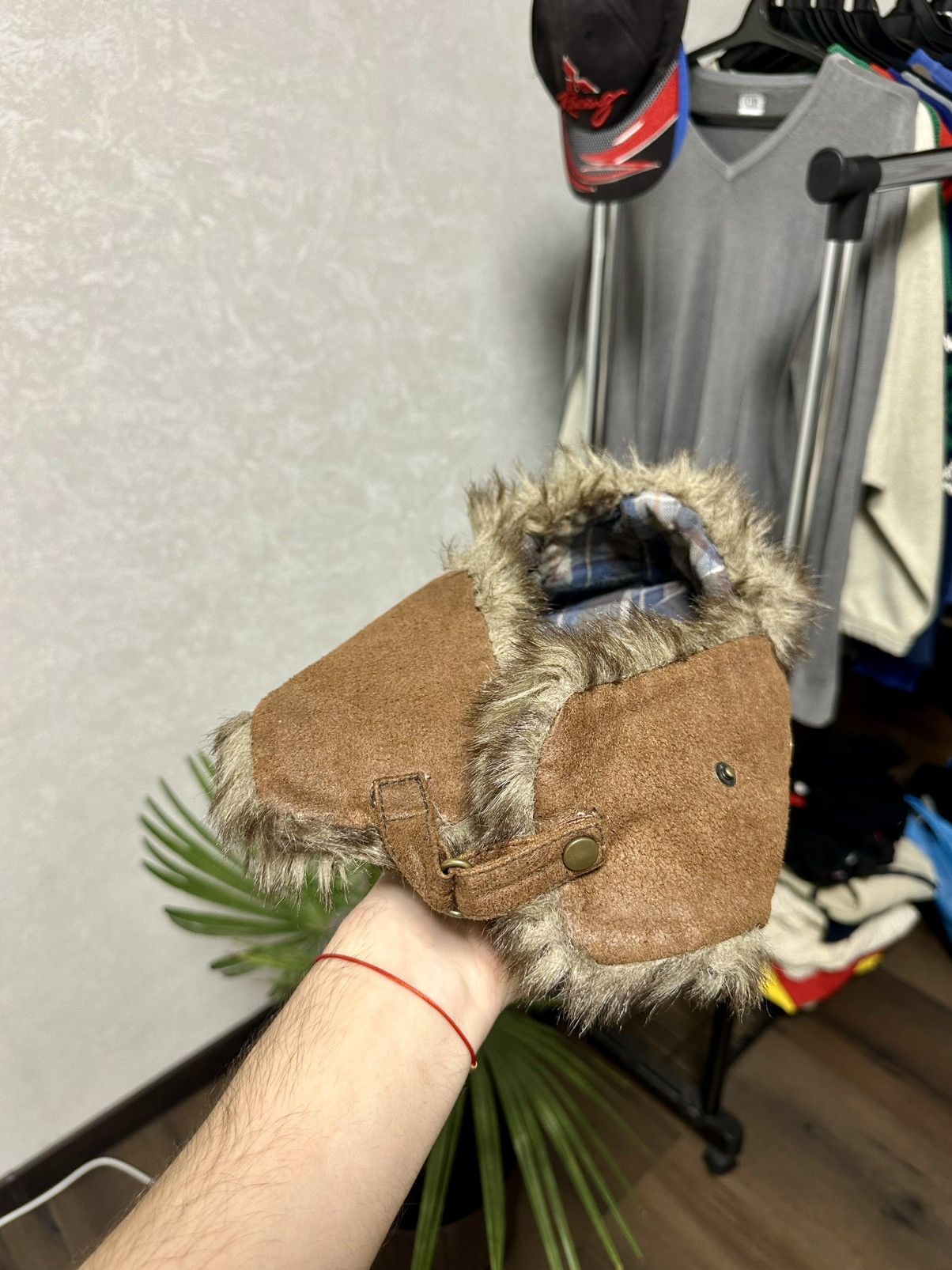 Other Ushanka Trapper Hat Furry Mohair Fuzzy Y2K Size ONE SIZE - 6 Thumbnail