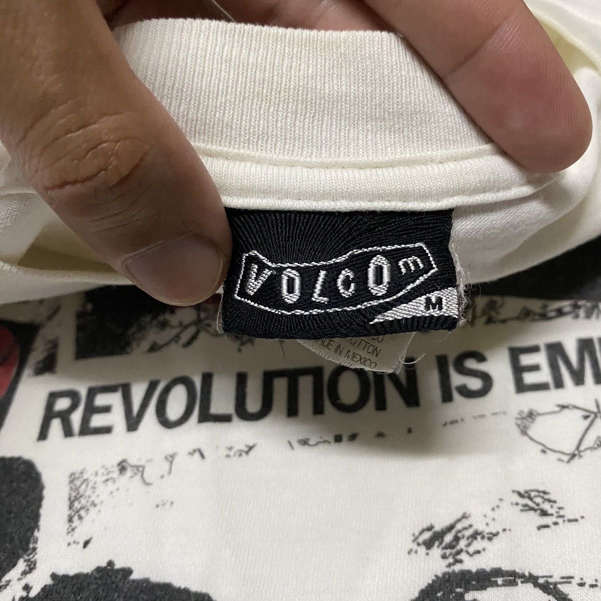 Vintage × Volcom VINTAGE VOLCOM REVOLUTION IS EMINENT T SHIRT Size US M / EU 48-50 / 2 - 3 Thumbnail
