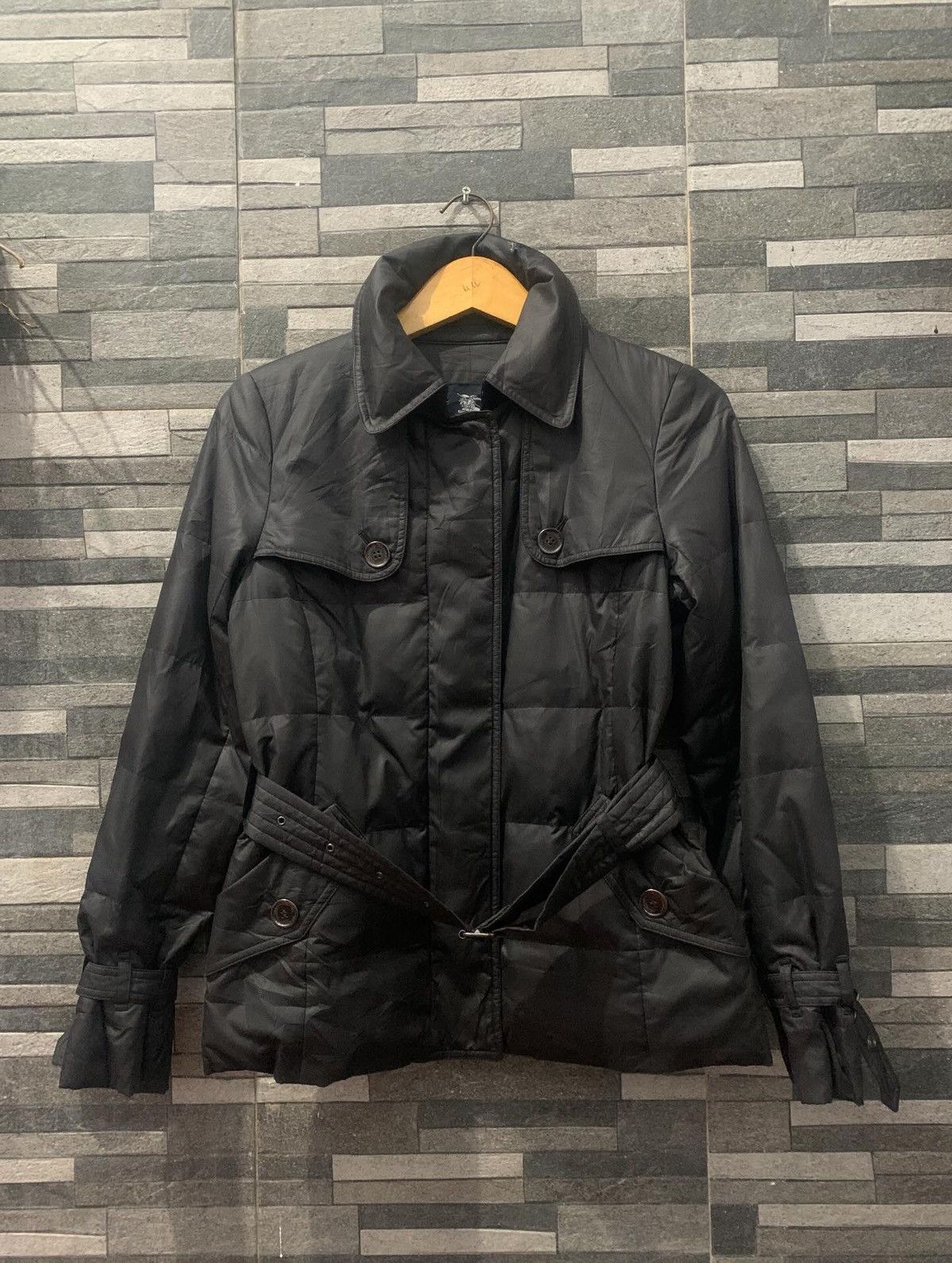 Burberry BURBERRY Puffer jacket with belt Size S / US 4 / IT 40 - 1 Thumbnail