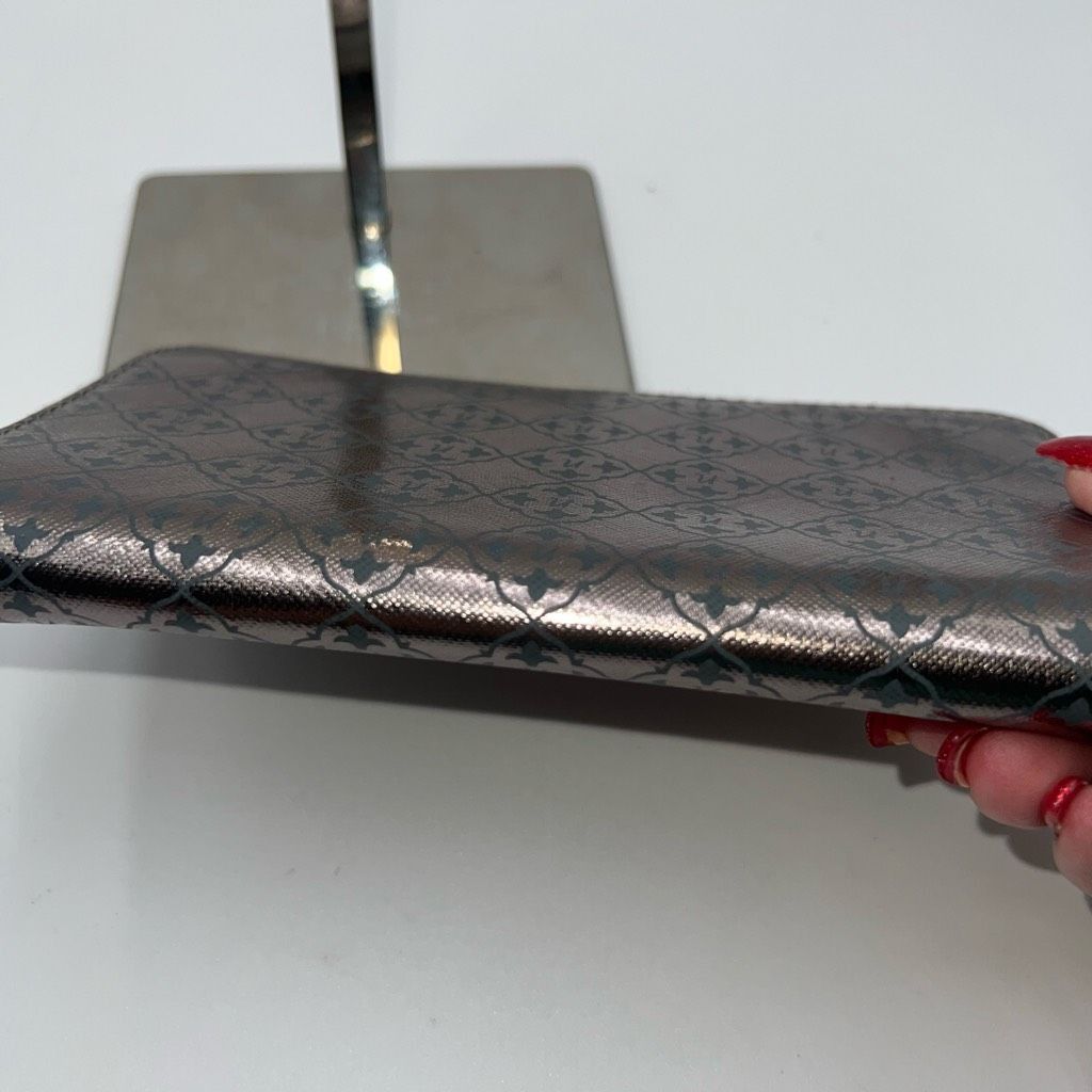 Other Nanette Lepore Metallic Zip Wrap Around Wallet Size ONE SIZE - 4 Thumbnail