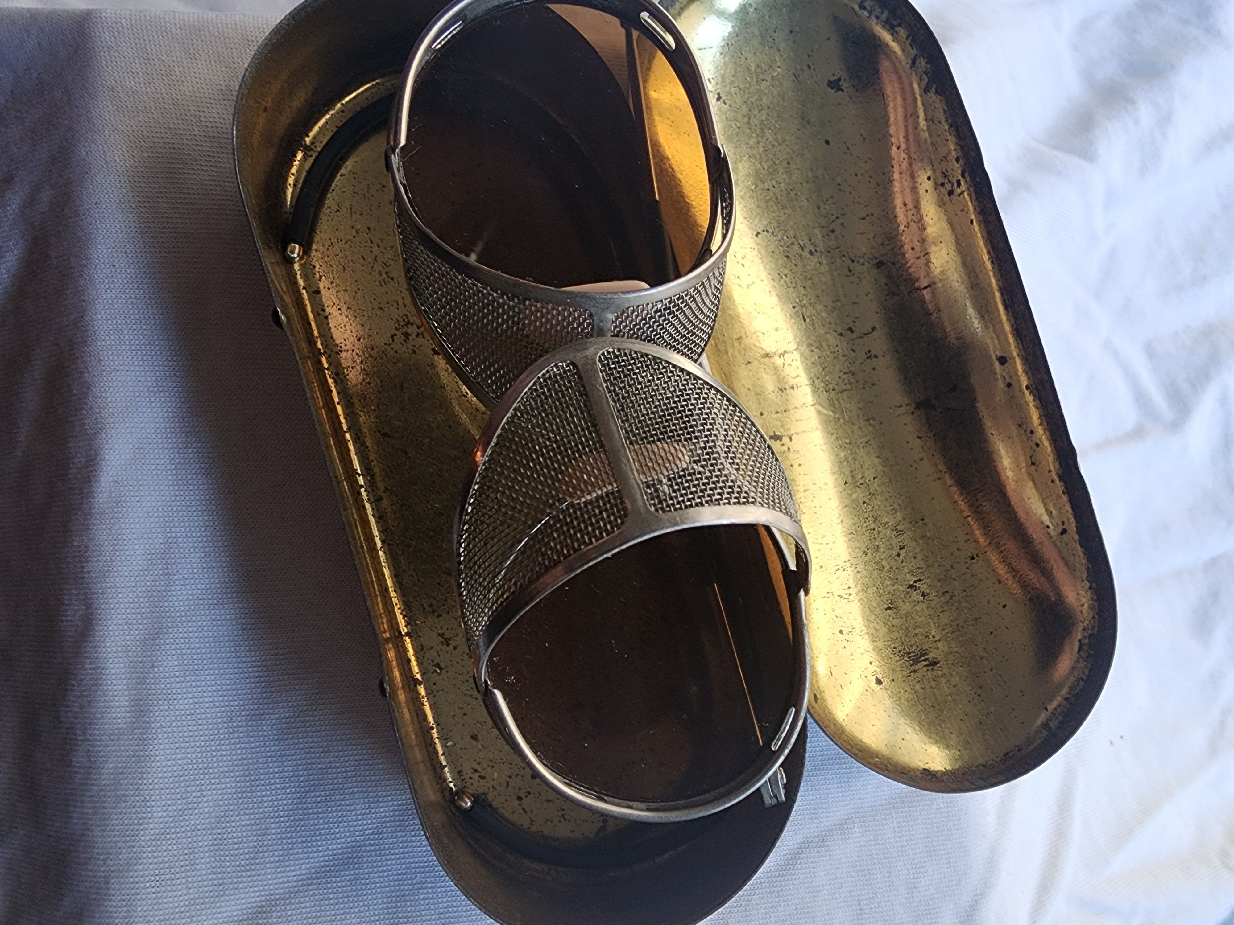 Matsuda VTG WW2 FIGHTER PILOT SUNGLASSES W/ SHIELDSS Size ONE SIZE - 6 Thumbnail