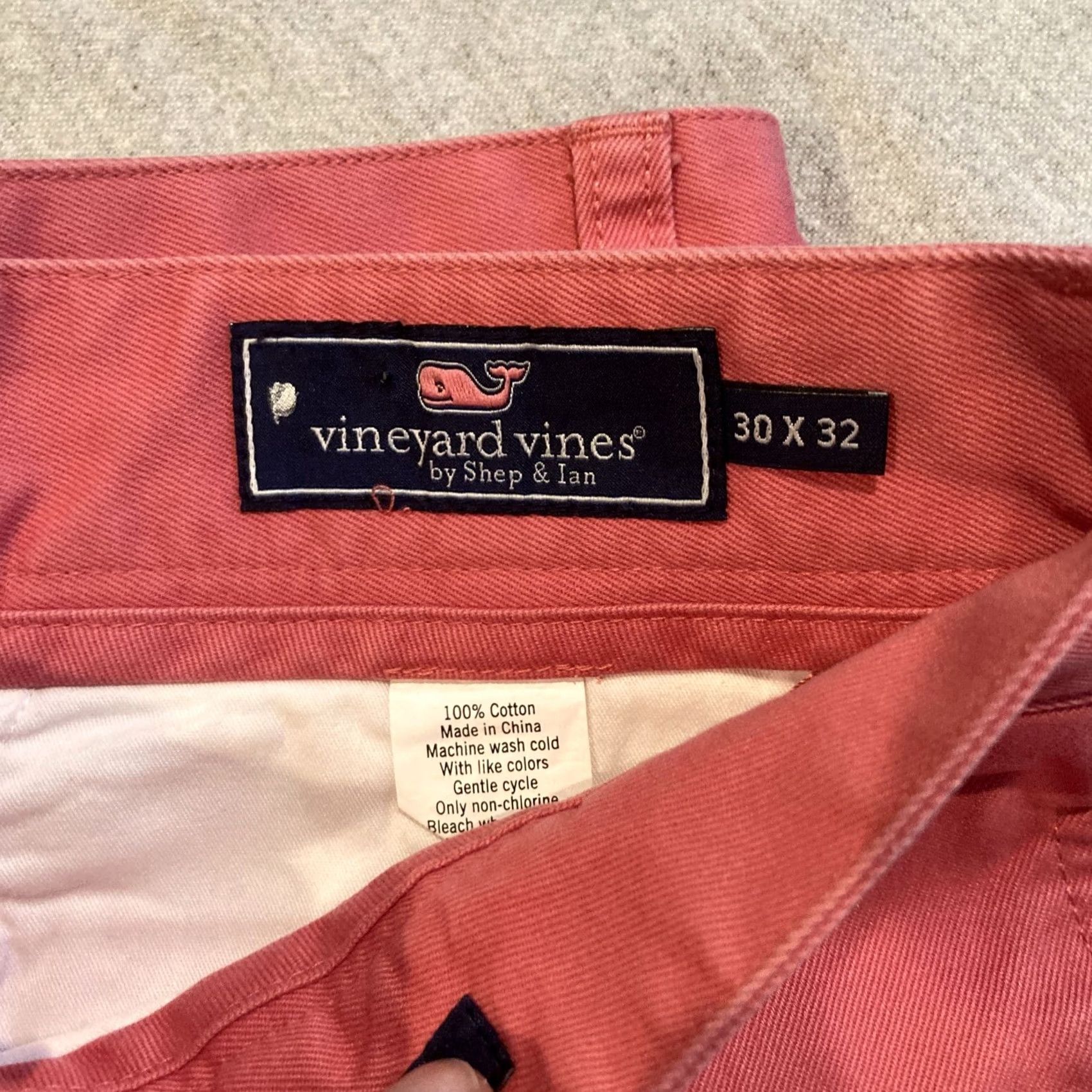 Vineyard Vines Vineyard Vines Club Pants Embroidered Fish & Boat Salmon Size 30X28 Mens Casual Chino Cotton Flat Front Size US 30 / EU 46 - 3 Thumbnail