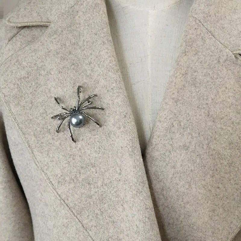 Designer Exaggerated black spider creative brooch Size ONE SIZE - 2 Thumbnail