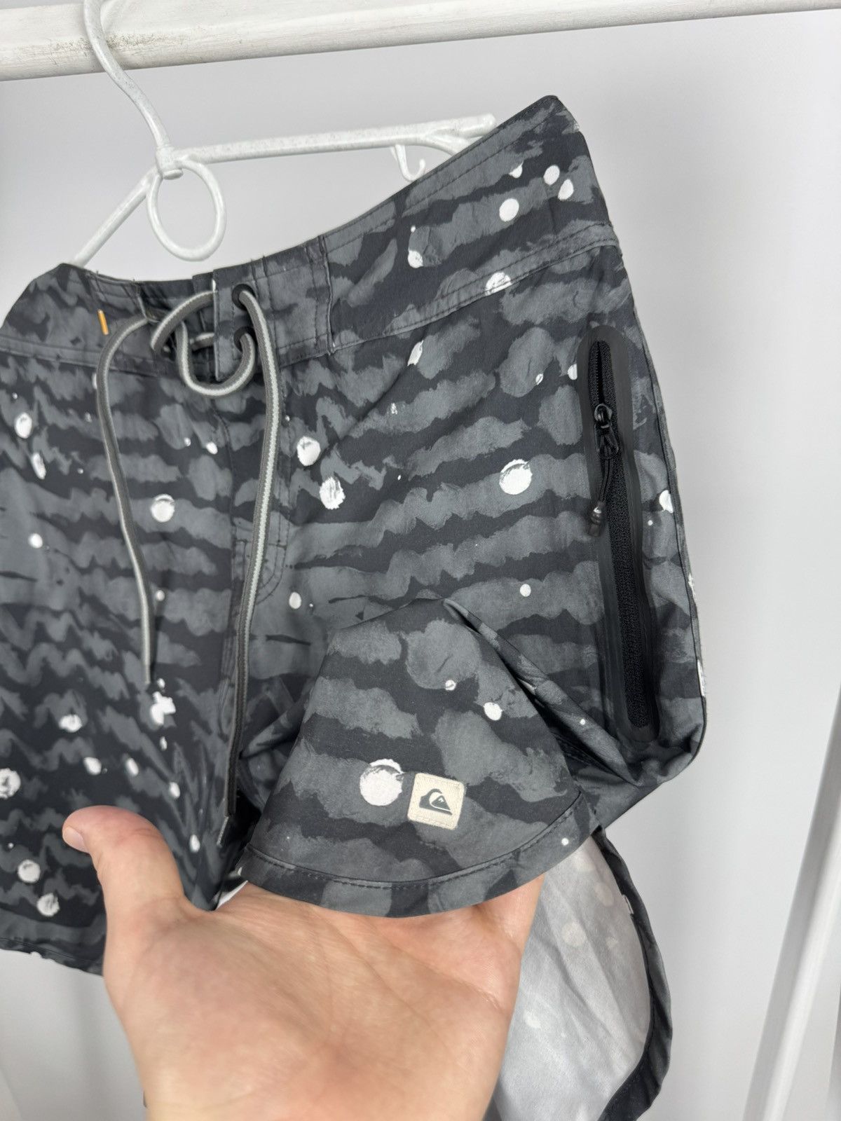 Quiksilver Quiksilver Waterman Shorts Size US 30 / EU 46 - 4 Thumbnail