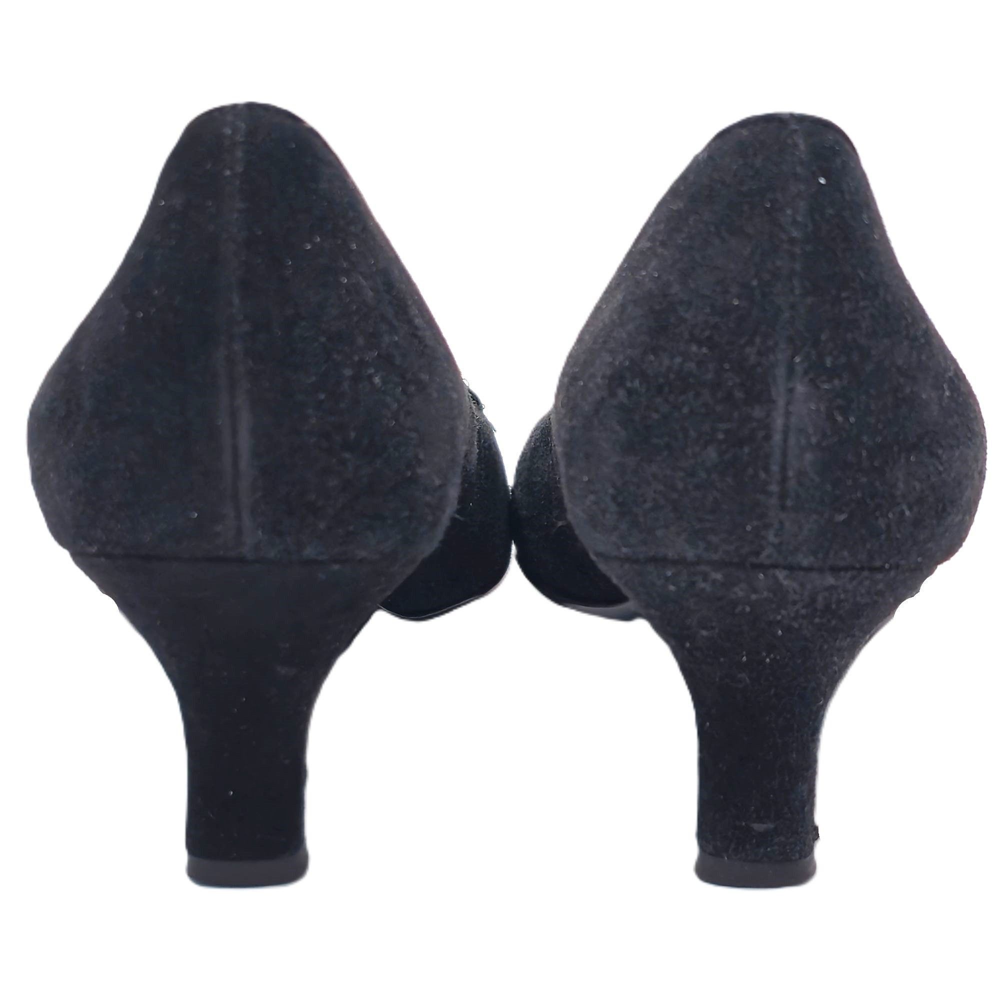 Salvatore Ferragamo Vintage Salvatore Ferragamo Italy Black Suede Pump Women 8.5 Size US 8.5 / IT 38.5 - 3 Thumbnail