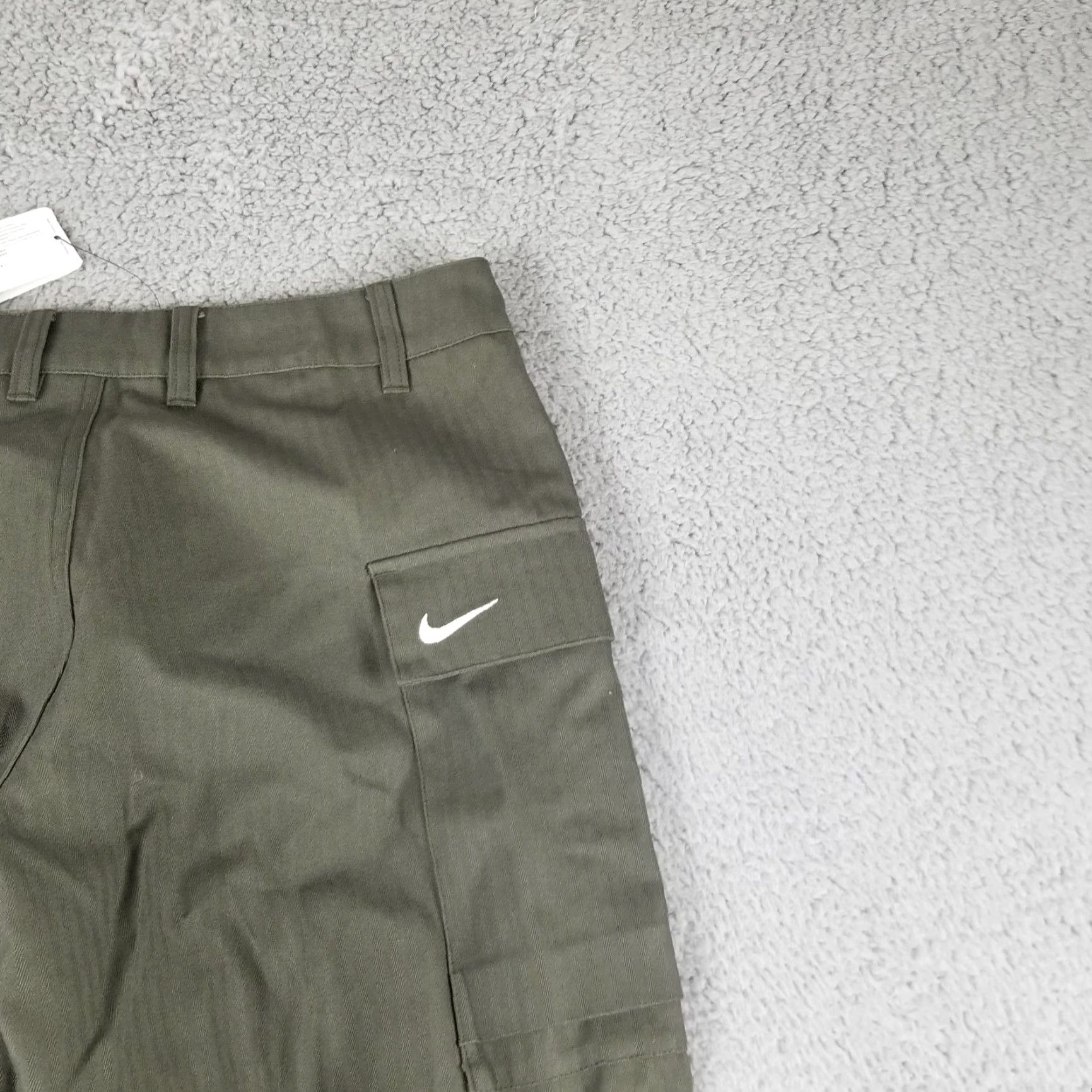 Nike Nike Cargo Pants Men 30 Green Military Twill Cotton Straight Leg Cargo Pants Mens Size US 30 / EU 46 - 7 Thumbnail