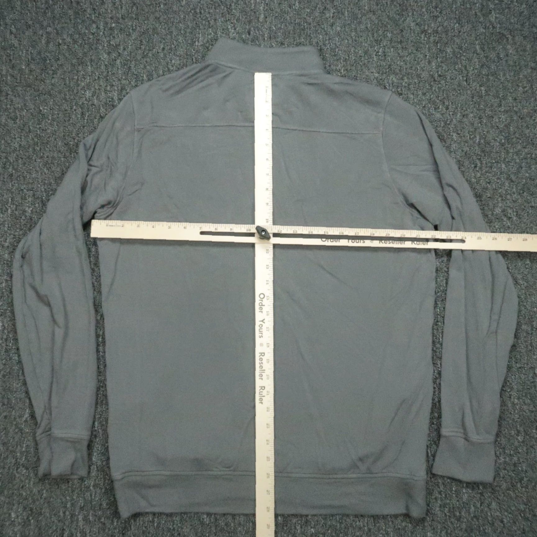 TravisMathew **Travis Mathew Grey Large Pullover Mock Neck Zip Casual** User: Travis Mathew Grey Large Pullover Mock Neck Zip Casual Size US L / EU 52-54 / 3 - 7 Thumbnail