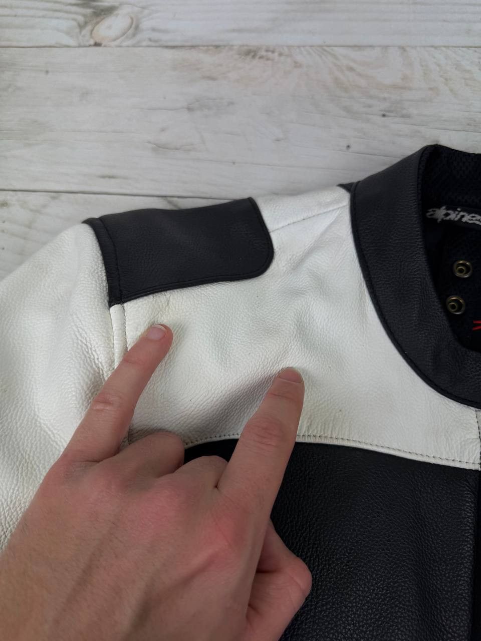 Alpinestars Alpiestars Leather Jacket Moto Armoured Padded Lined Size US L / EU 52-54 / 3 - 22 Thumbnail