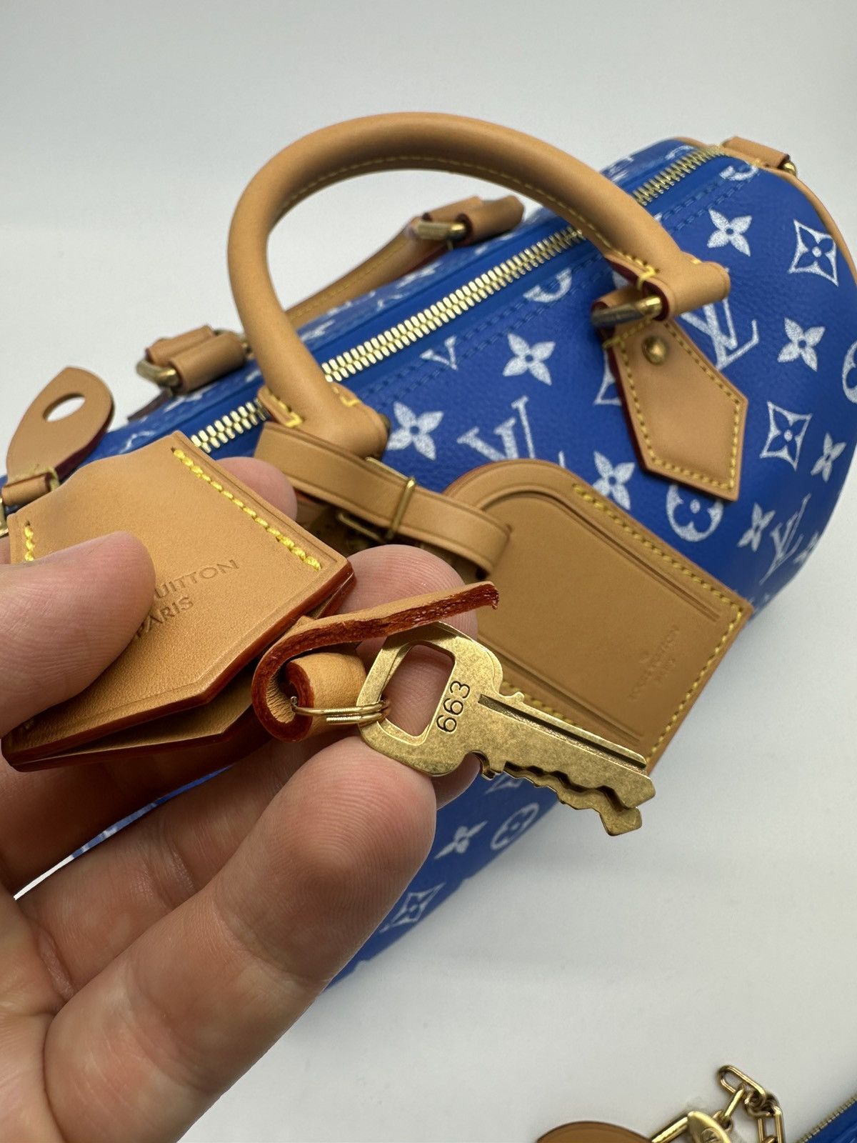 Louis Vuitton Louis Vuitton Speedy P9 25 Blue – Pharrell 1st LV Collection Size ONE SIZE - 6 Thumbnail