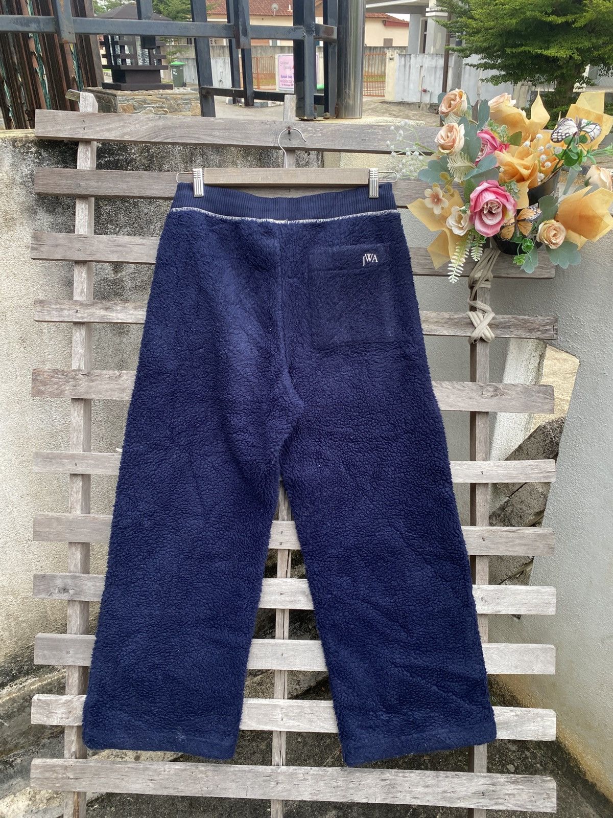 JW Anderson × Uniqlo 🔥 Very Rare 🔥 Uniqlo x J.W Anderson Sherpa Pants Size 32" / US 10 / IT 46 - 1 Thumbnail