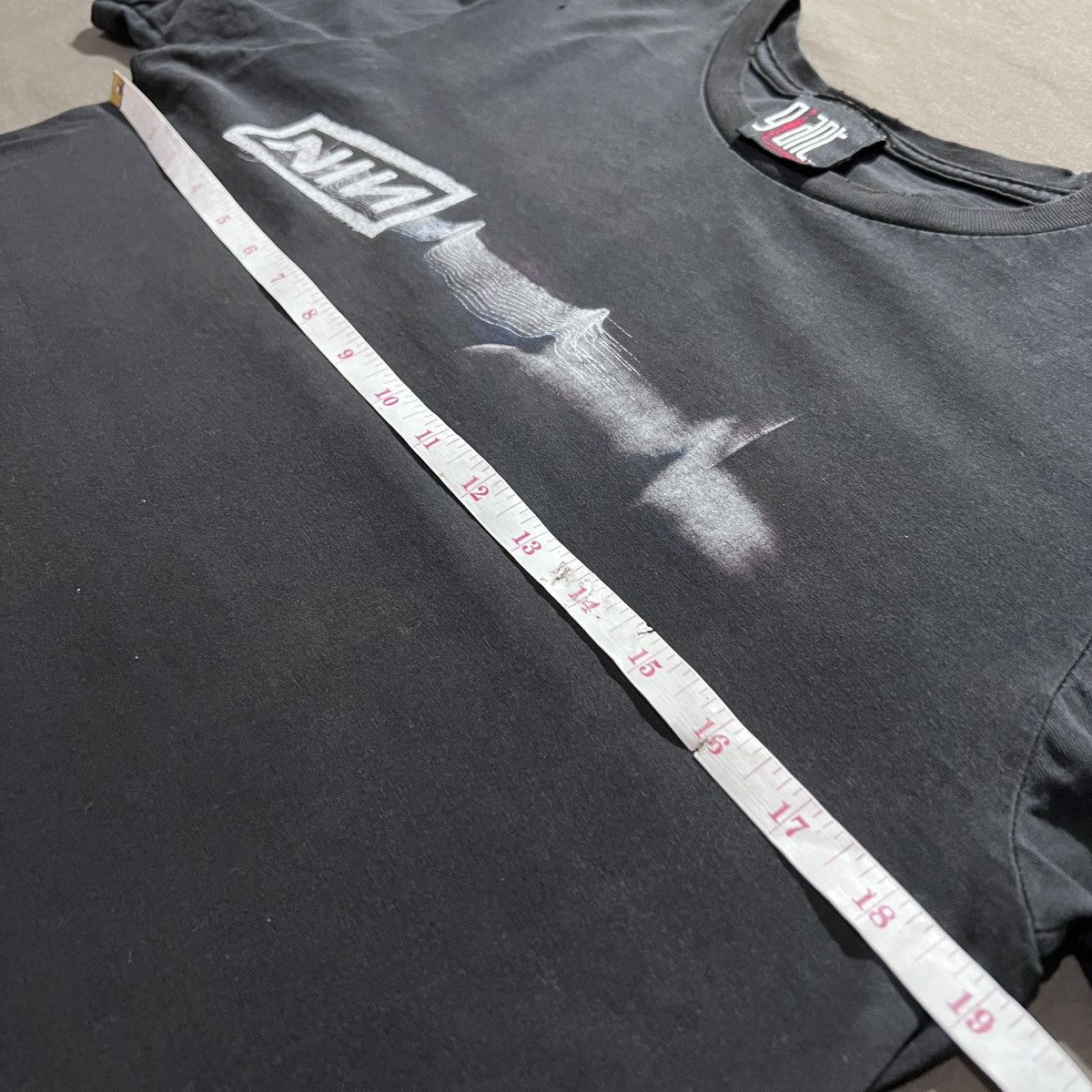 Band Tees Vintage Y2K Nine Inch Nails NIN Tee Industrial rock Size US S / EU 44-46 / 1 - 17 Thumbnail
